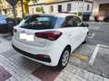 Hyundai i20 1.2 MPI Essence Blanco - thumbnail 30