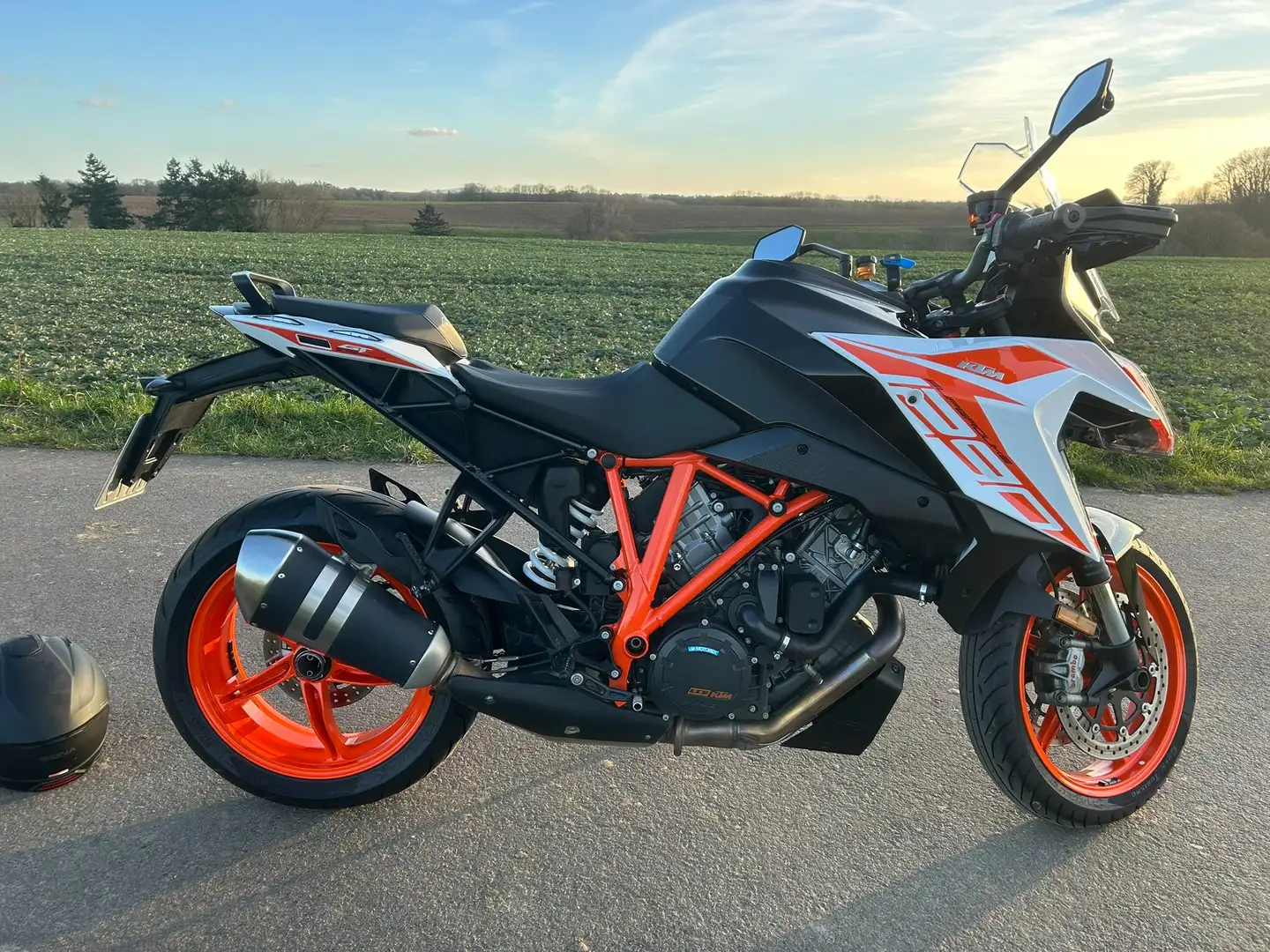 KTM 1290 Super Duke GT MTC, Koffer, Innentaschen Weiß - 2