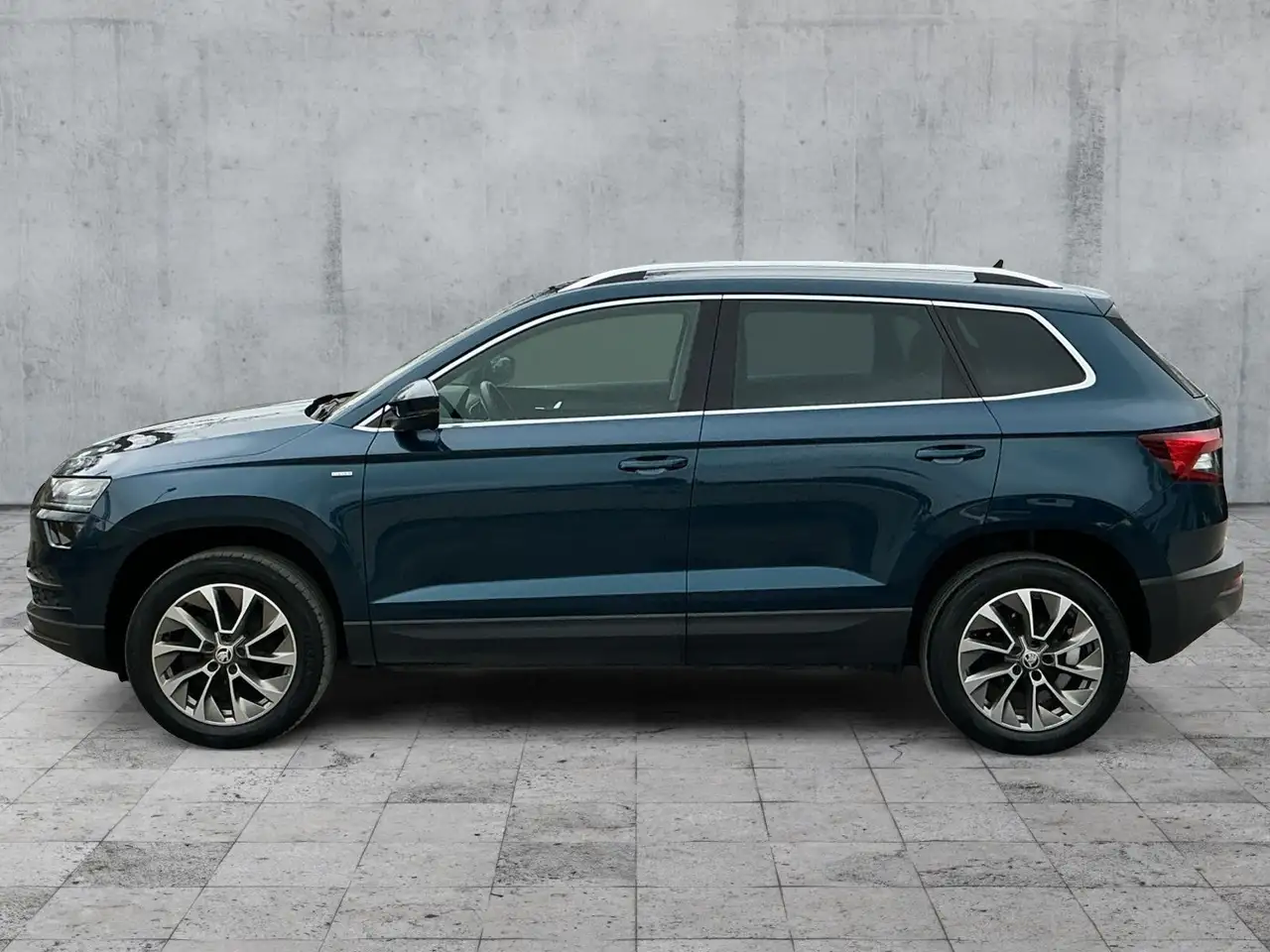Skoda Karoq 1.5 TSI DSG CLEVER 5JG+LED+NAV+APP+ACC+SHZ, миниатюра 4