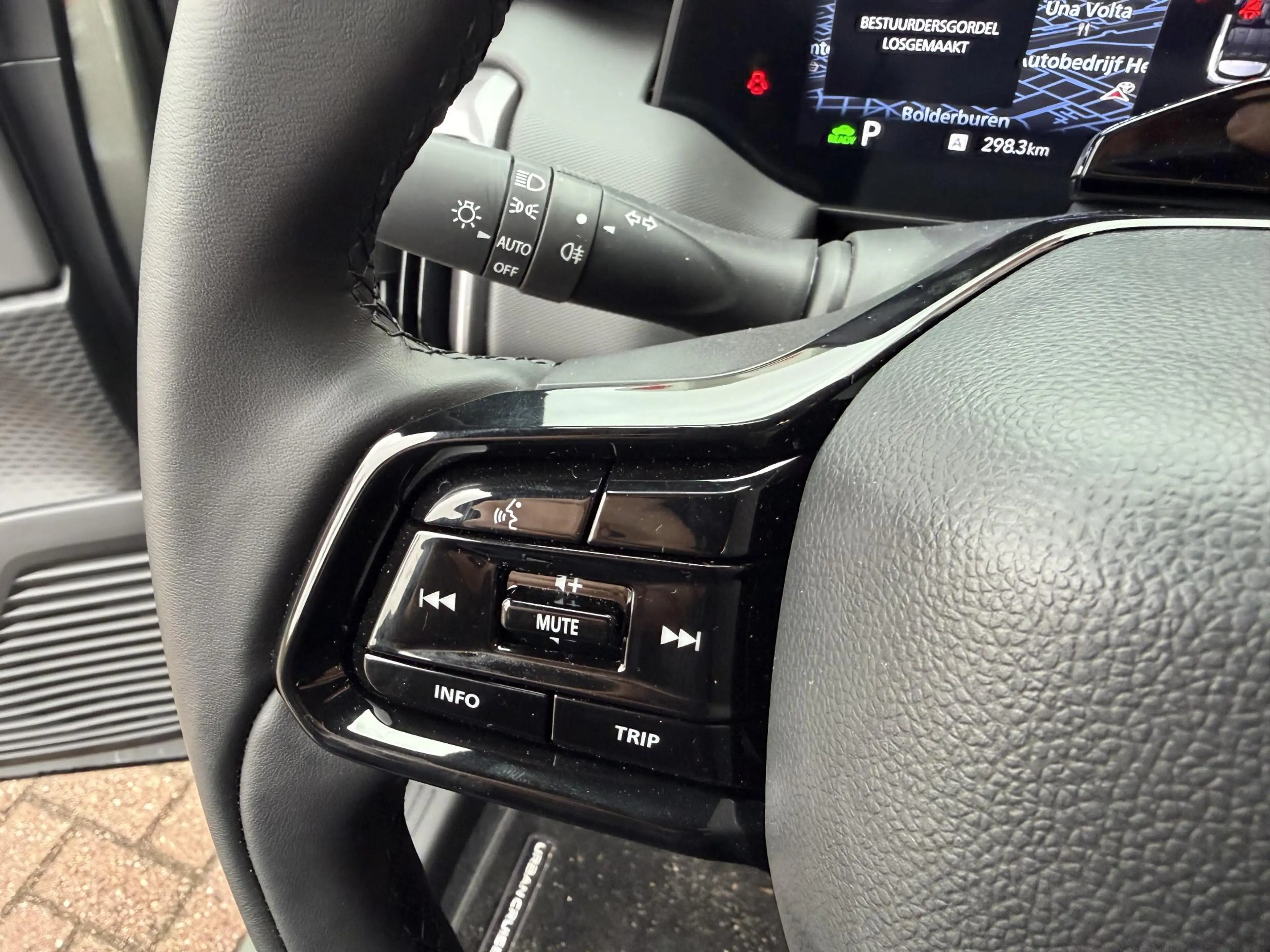 Toyota Urban Cruiser Dynamic 61 kWh — photo 14
