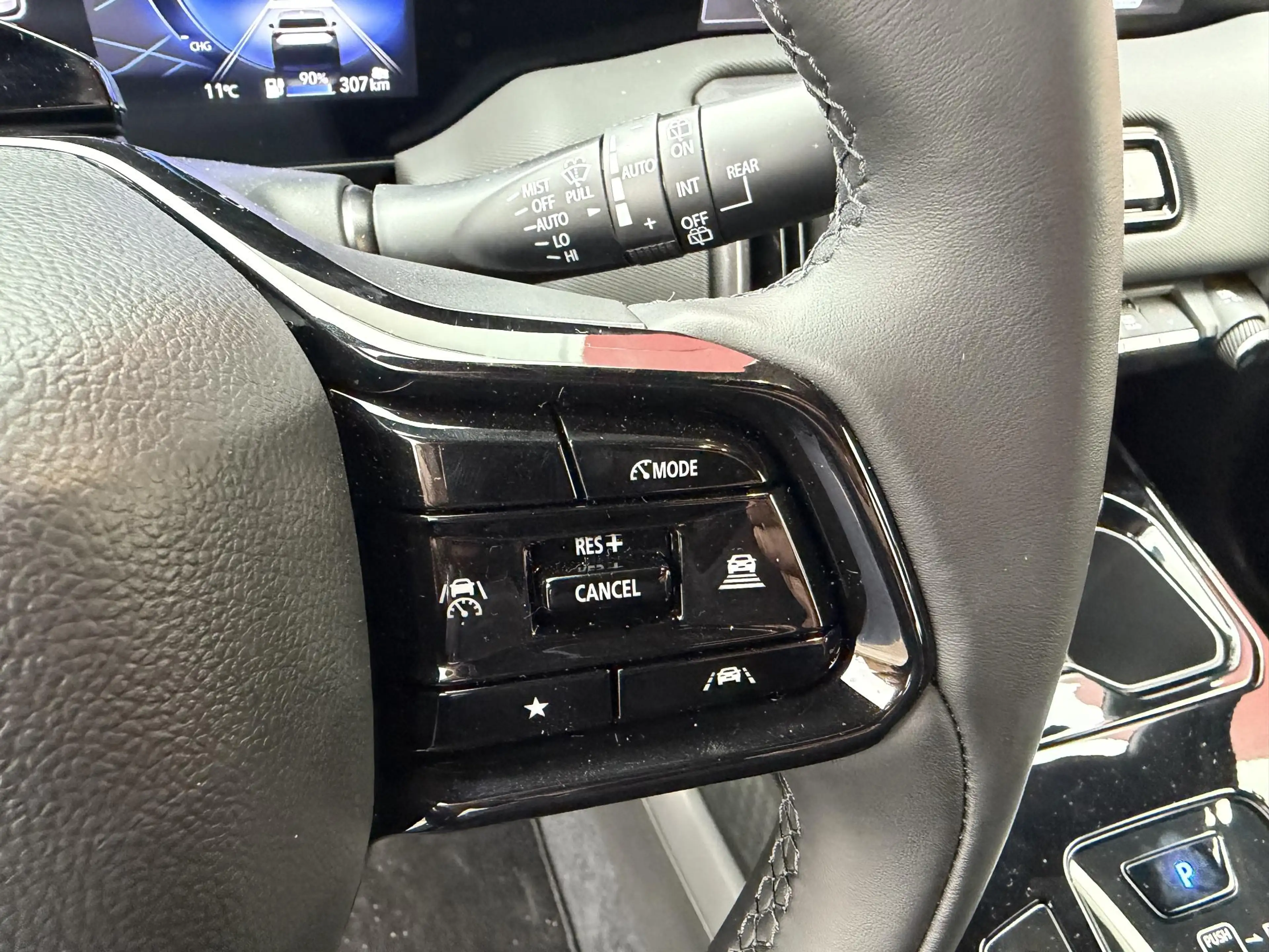 Toyota Urban Cruiser Dynamic 61 kWh — photo 15