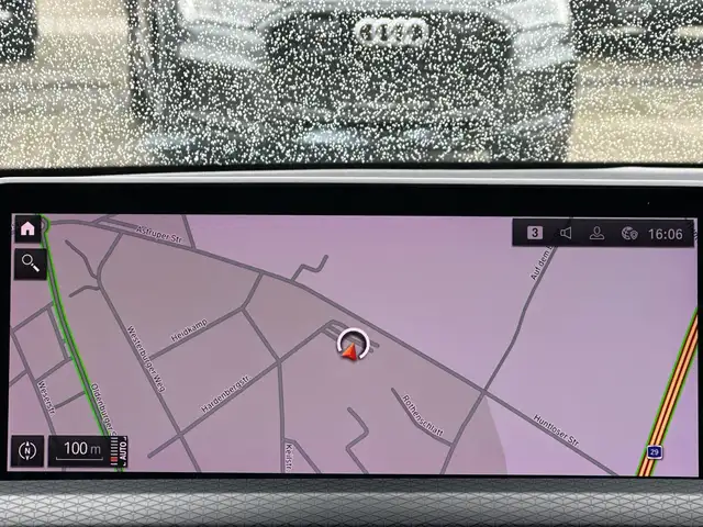BMW X3 view 18