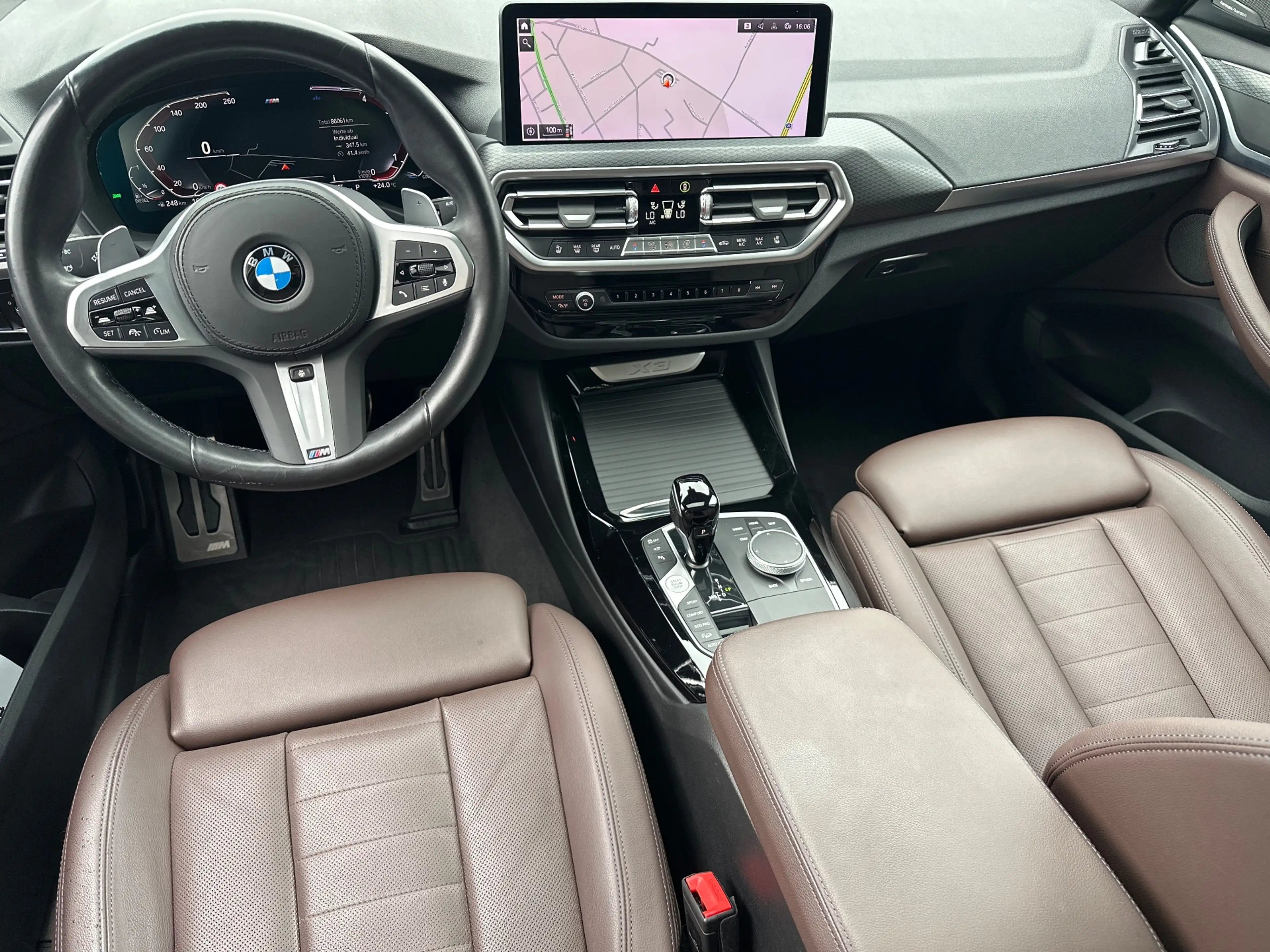 BMW X3 xDrive20d NAV+LED+PANO+AHK+STHZ+HUD+SHZ+20ZO+1HD — photo 15