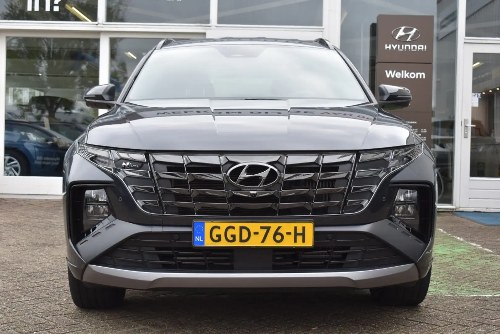 Hyundai TUCSON 1.6 T-GDI HEV N-Line 230PK! Navi/360view/Trekhaak Grijs - 2