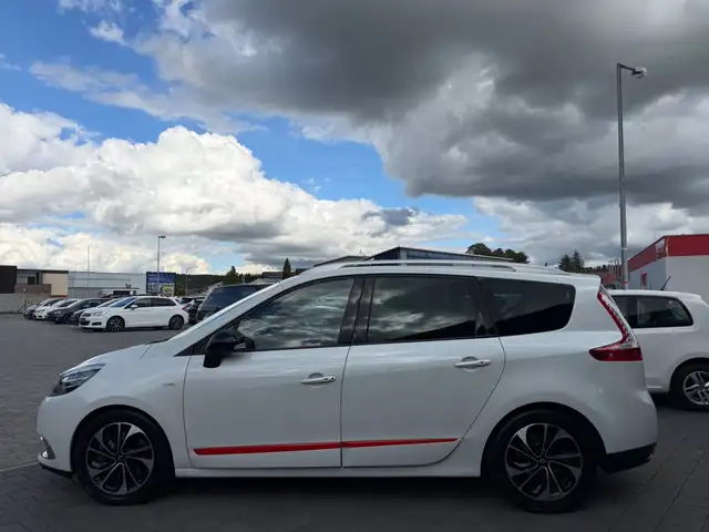 Renault Scenic view 4