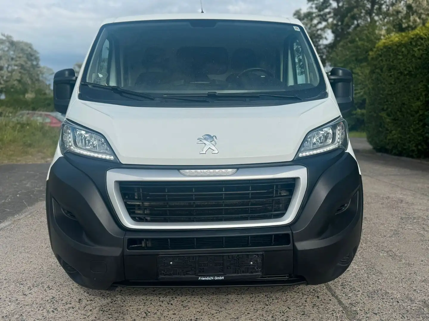 Peugeot Boxer Kasten 330 L2H1 Premium BlueHDi 130 Blanc - 2