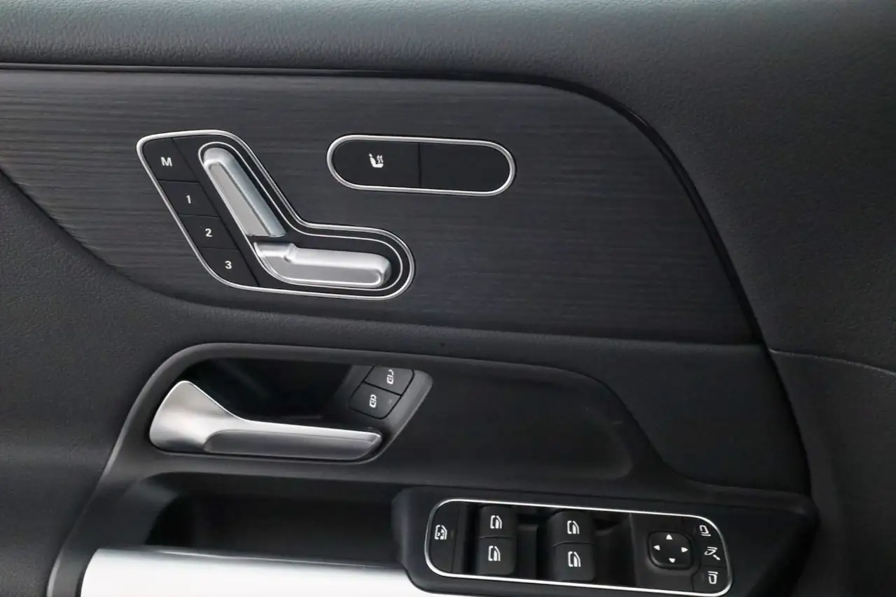 Mercedes-Benz B-Class d Österreich-Edition SHZ EASY-PACK, миниатюра 15