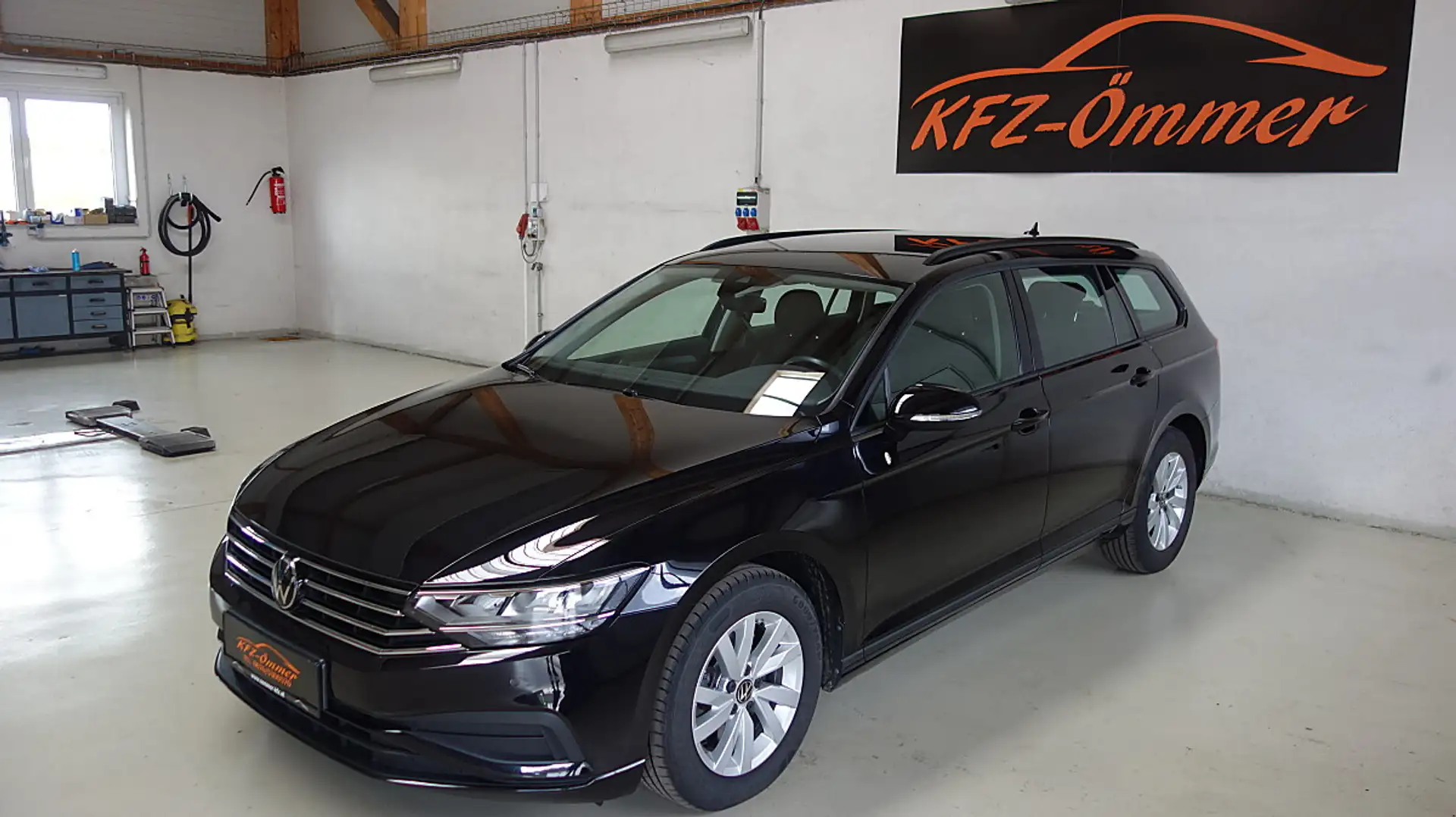 Volkswagen Passat Variant 2,0 TDI DSG,Kamera,Radar,LED,Navi,SHZ Schwarz - 1