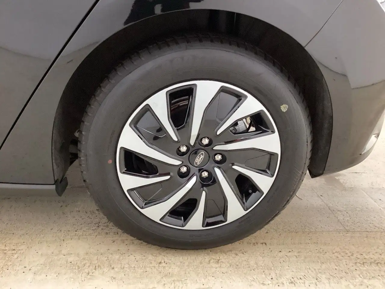 Ford Focus Limousine Titanium Automatik (viele Extras, миниатюра 3