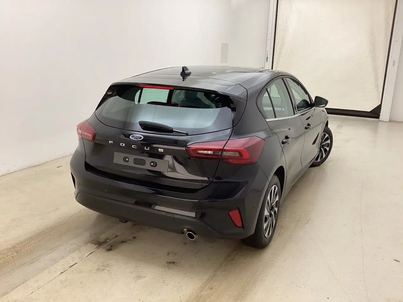 Ford Focus Limousine Titanium Automatik (viele Extras, миниатюра 2