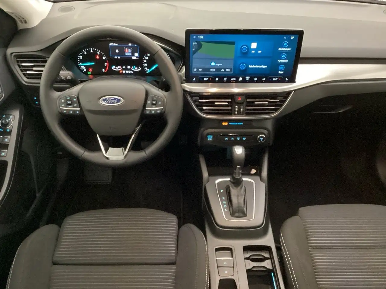 Ford Focus Limousine Titanium Automatik (viele Extras, миниатюра 5