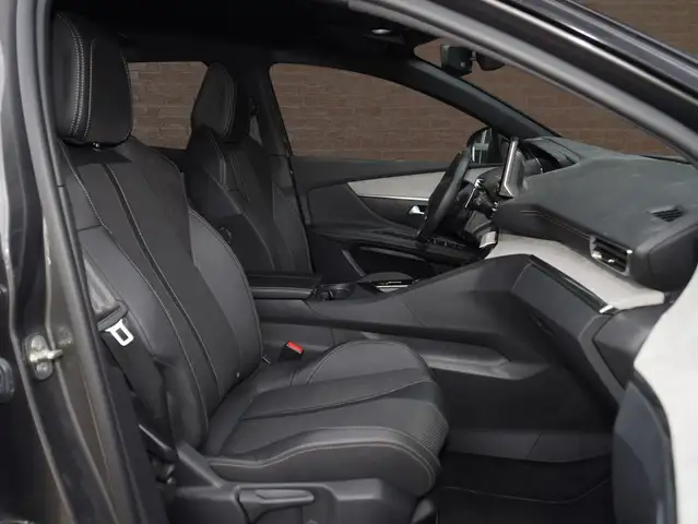 Peugeot 3008 view 7