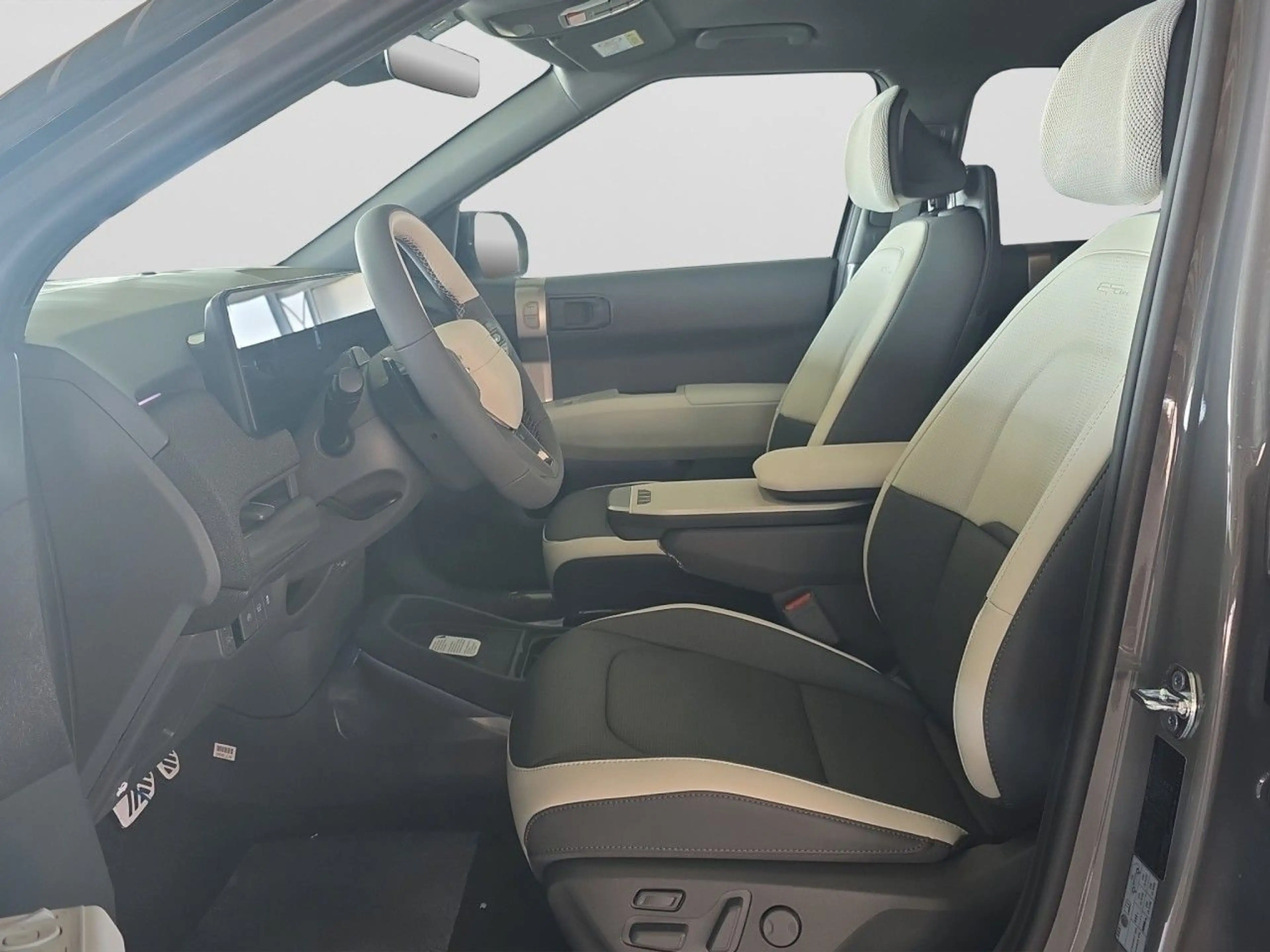 Kia EV3 150kw GTL — photo 12