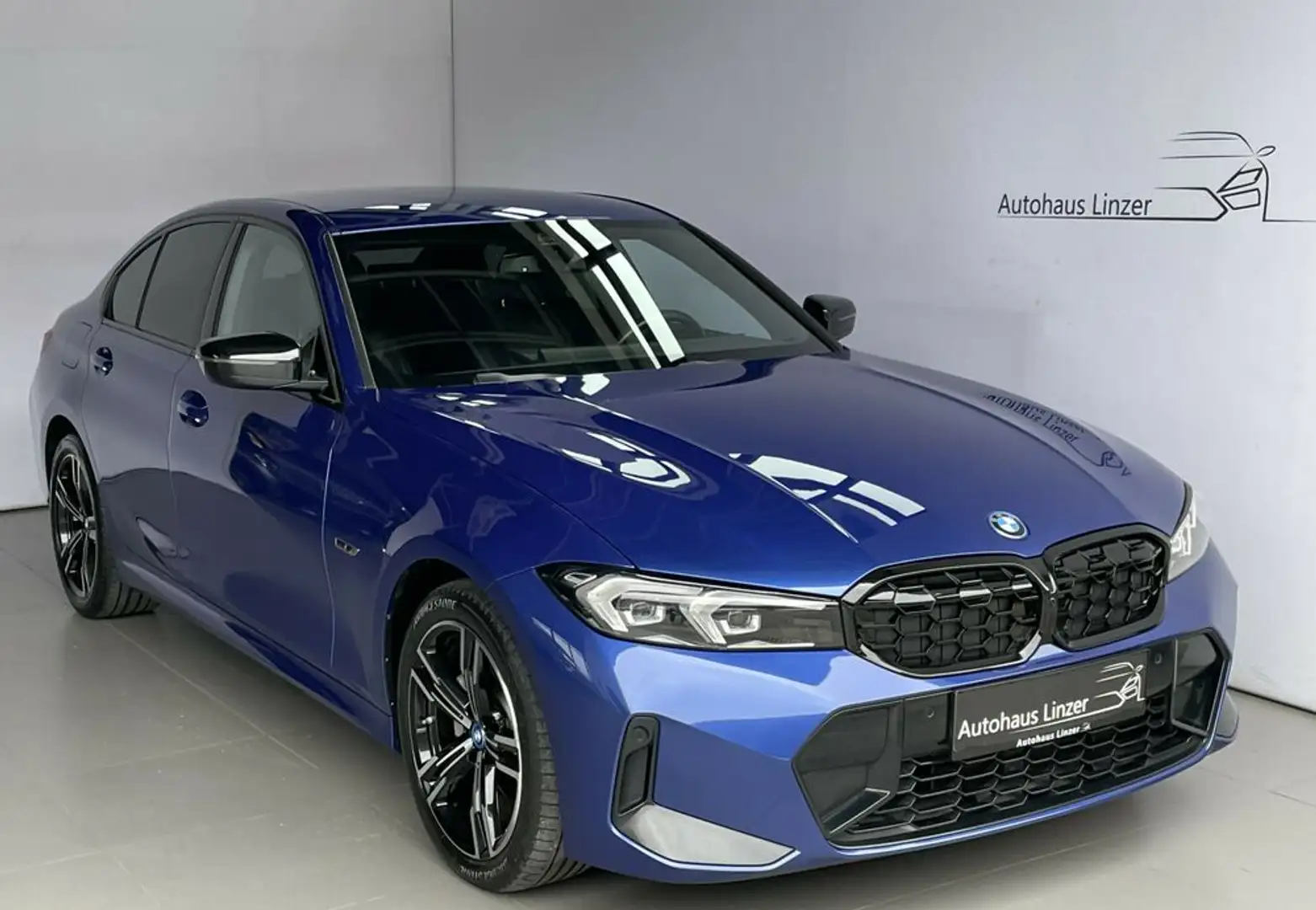 BMW 320 e M-Sport LCI *LED*LenkradH*StHz*HiFi*AmbienteB Blau - 1
