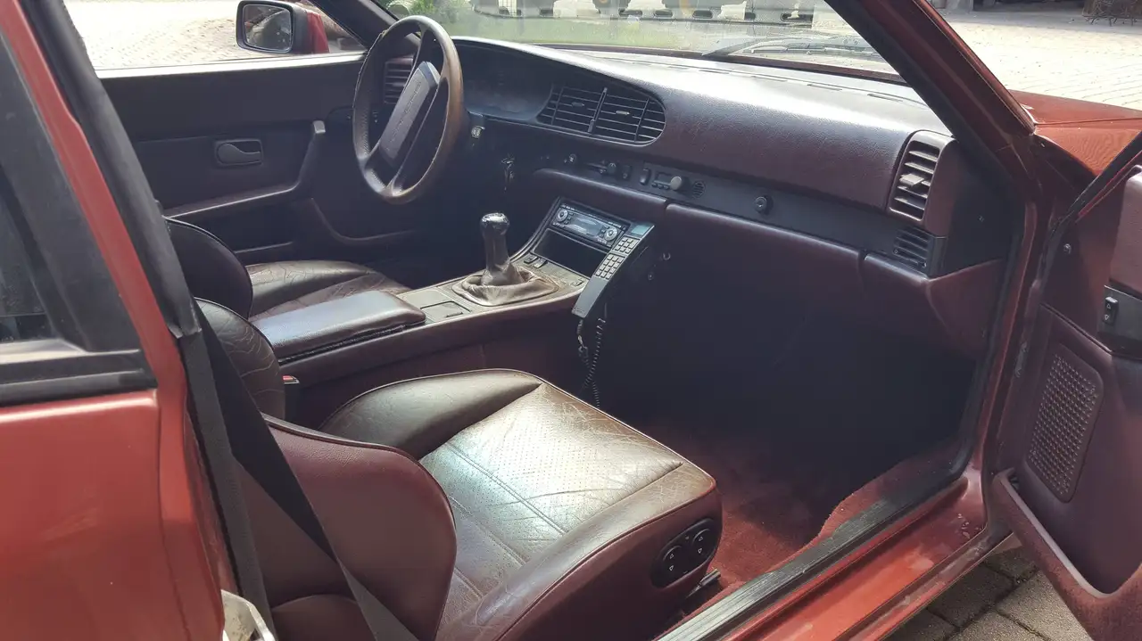 Porsche 944 Turbo Targa ohne Kat, orig. Turbo Sportsitze, dt. Auto, keine Durchrostungen, seit 20 Jahren stillgelegt, Motor gut, foto 7