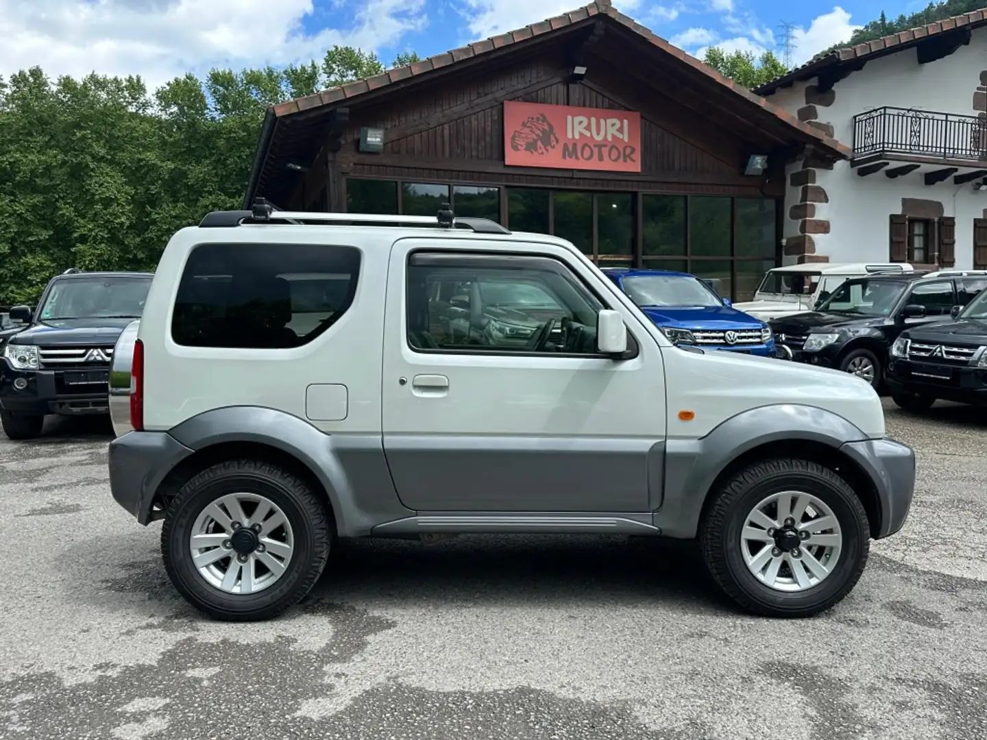 Suzuki Jimny 1.3 Mode 3 Bílá - 1