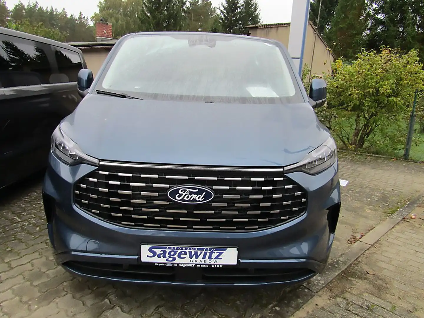 Ford Tourneo Custom 2.0 EcoBlue 320 L1 Titanium Blau - 2