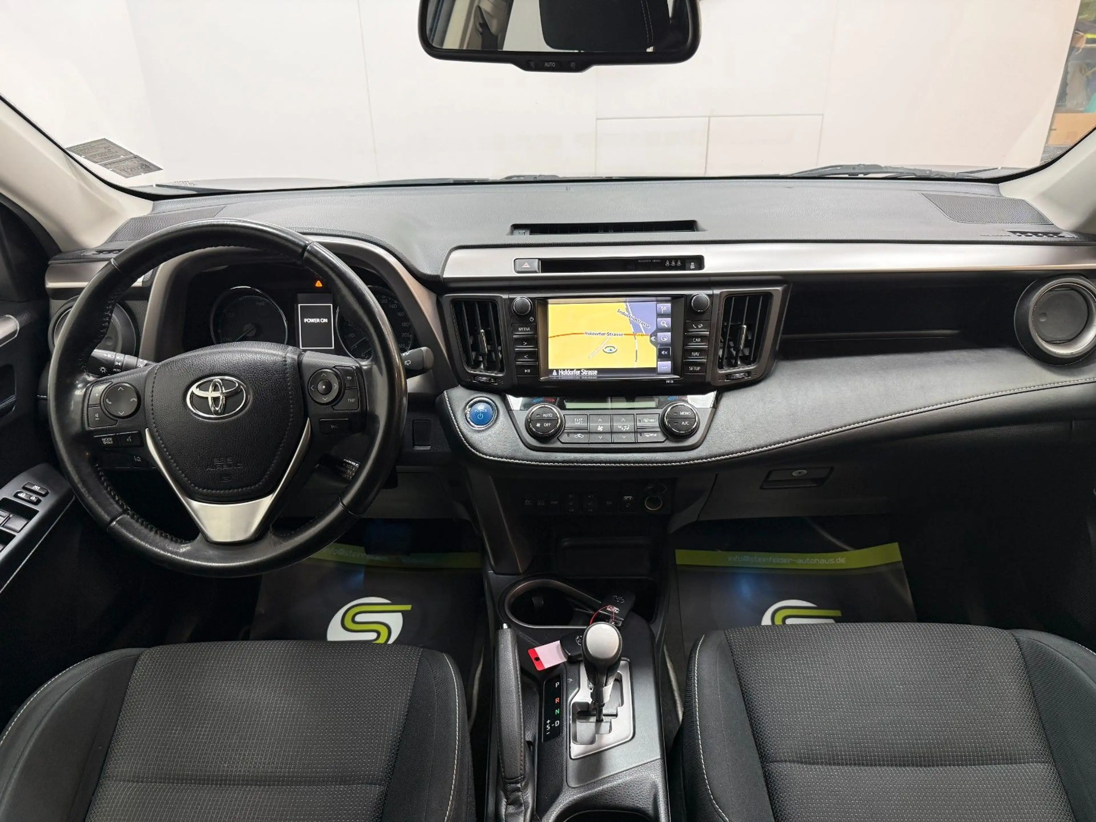 Toyota RAV4 2.5 Hybrid / RKAM / NAVI / SHZ / LED — photo 15