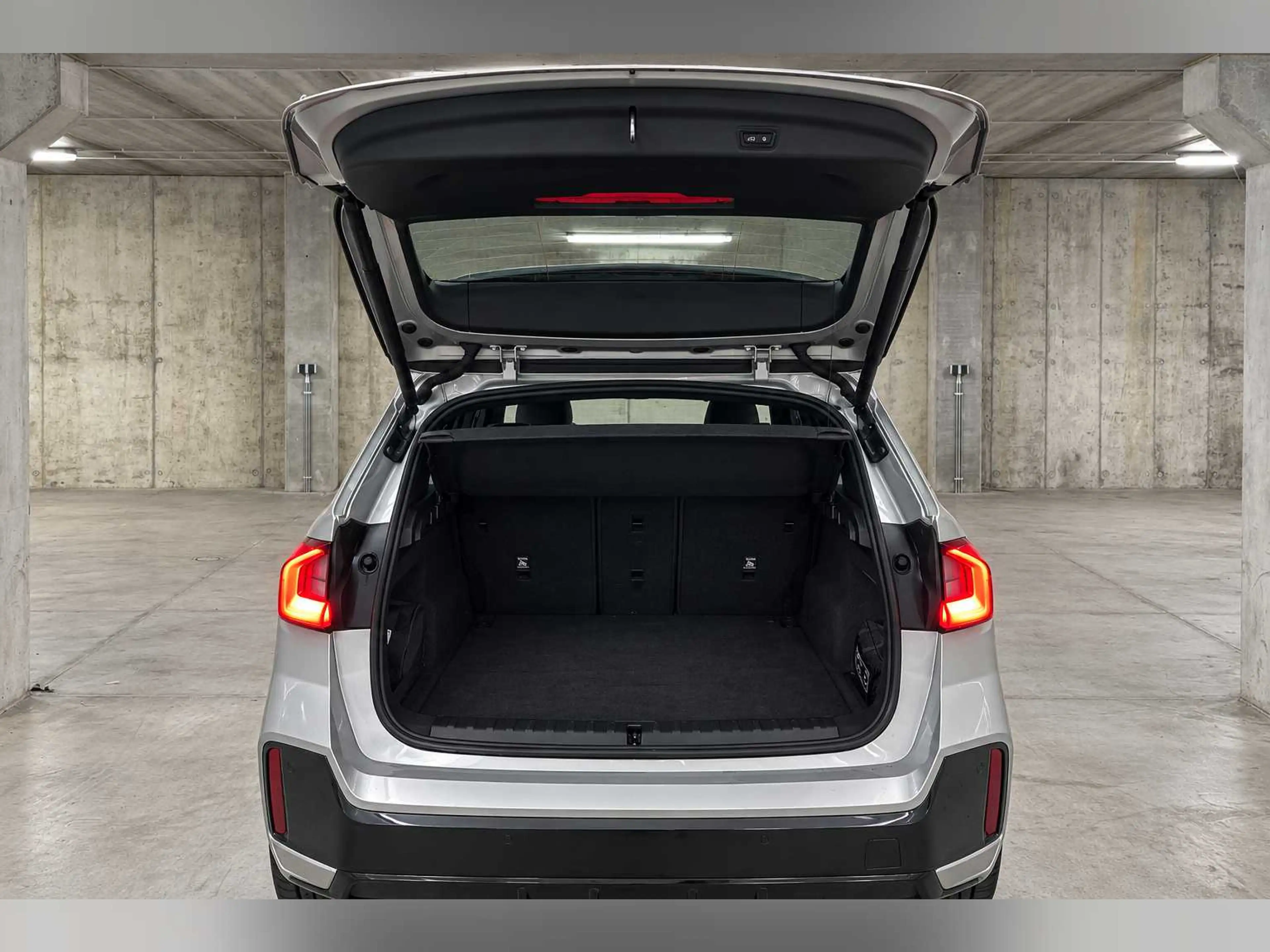 BMW X1 X1 sDrive18i Aut. M Sportpaket — photo 12