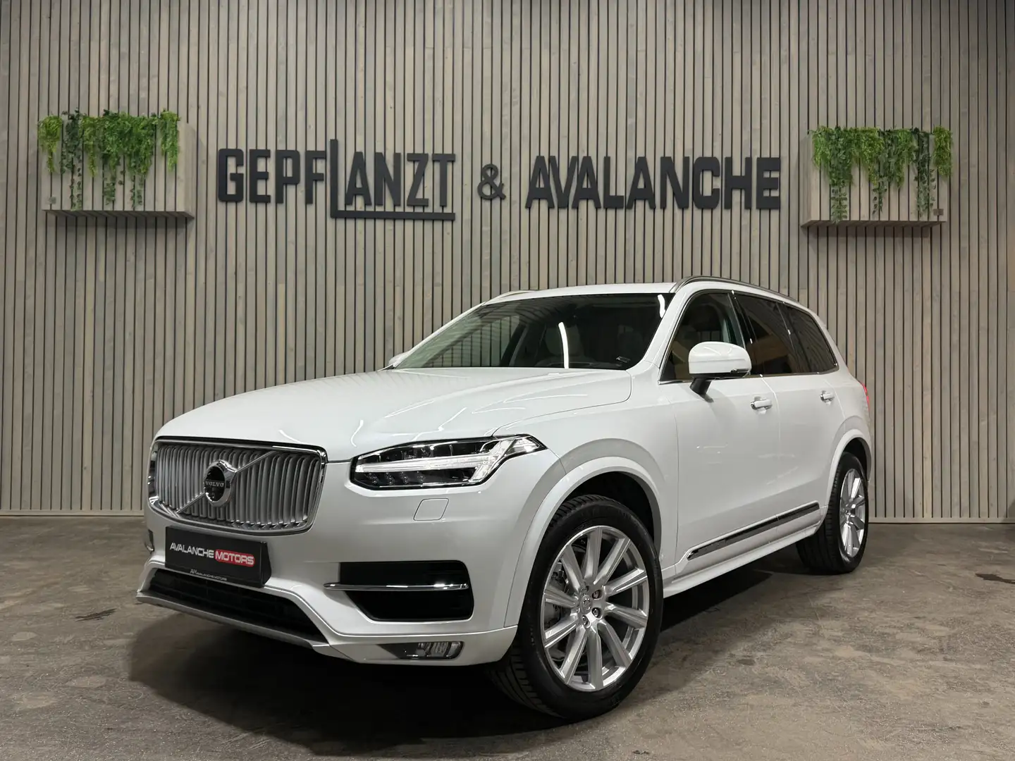 Volvo XC90 Inscription AWD PANO Adapt LED HUD STHZ LKHZ KEY Weiß - 1