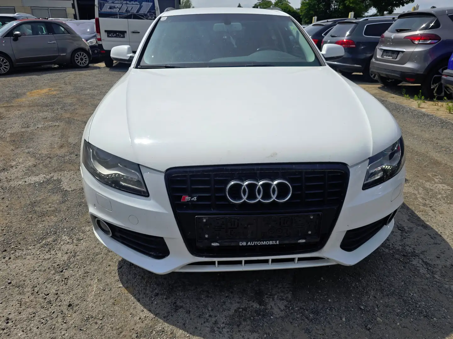 Audi A4 Avant 2,0 TDI DPF Jubliäumsmodell Weiß - 1
