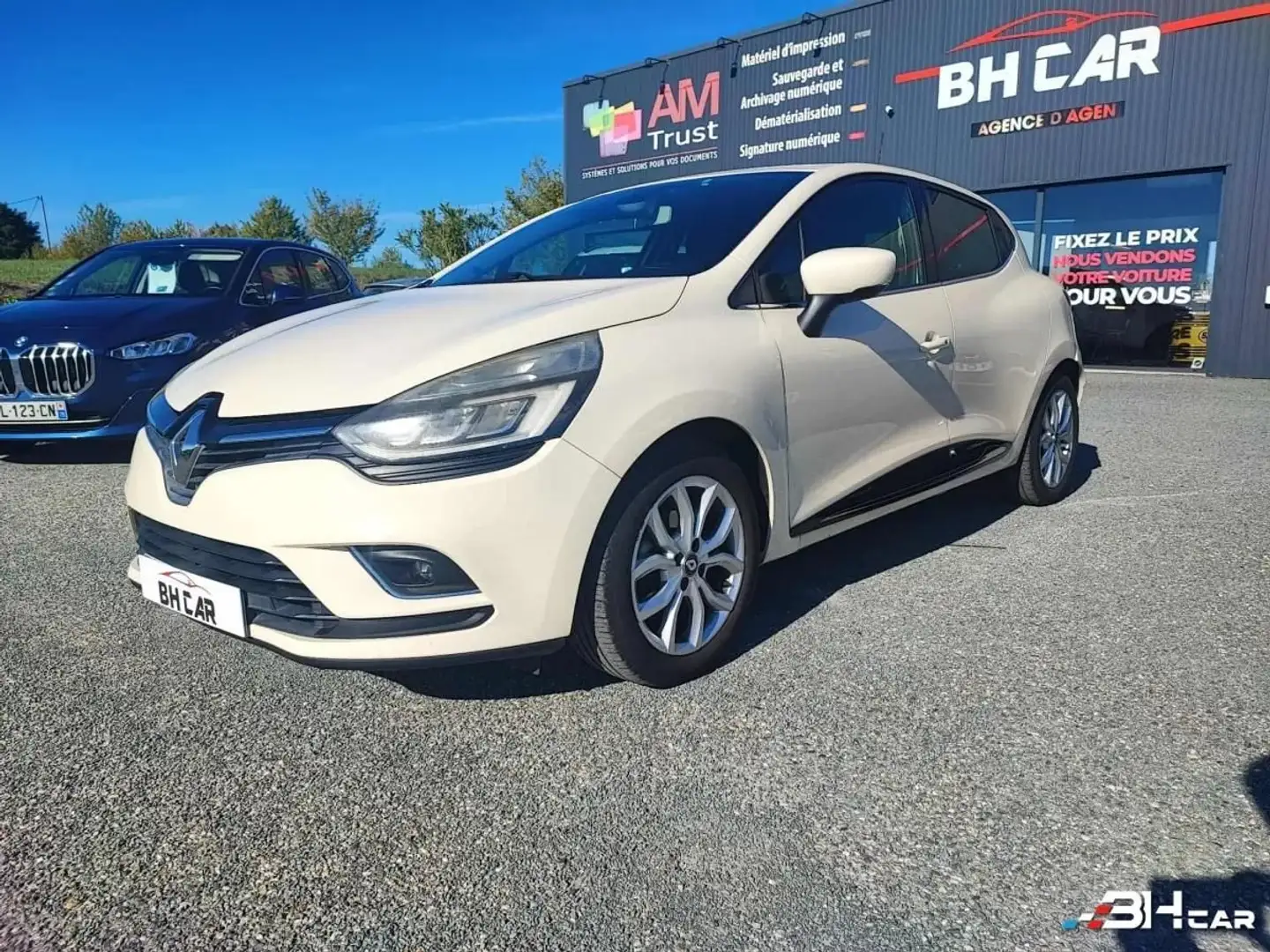 Renault Clio 0.9 TCE 90 INTENS Beige - 1