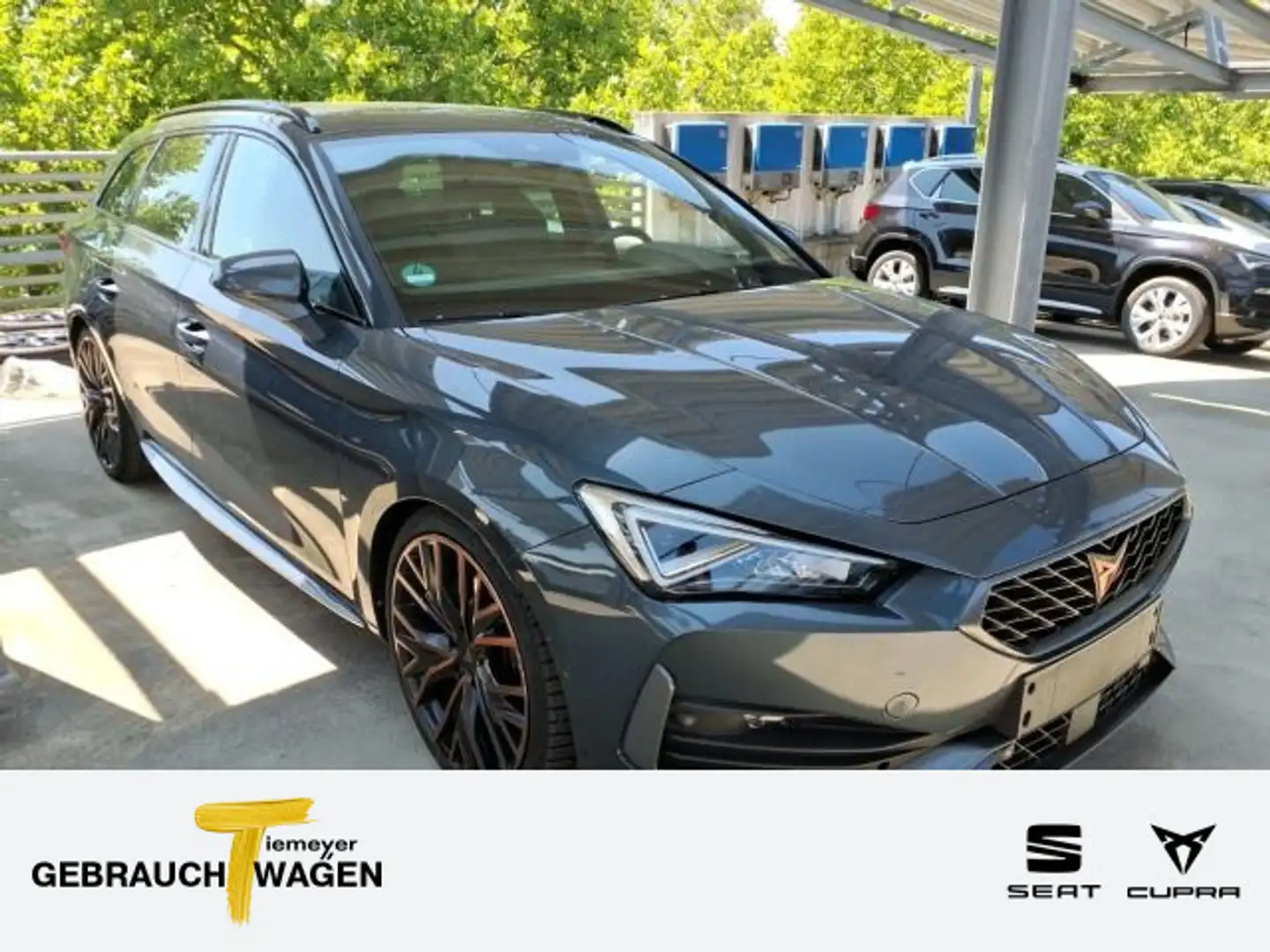 CUPRA Leon Sportstourer 1.4 eHybrid VZ KAMERA LM19 AHK Grau - 1