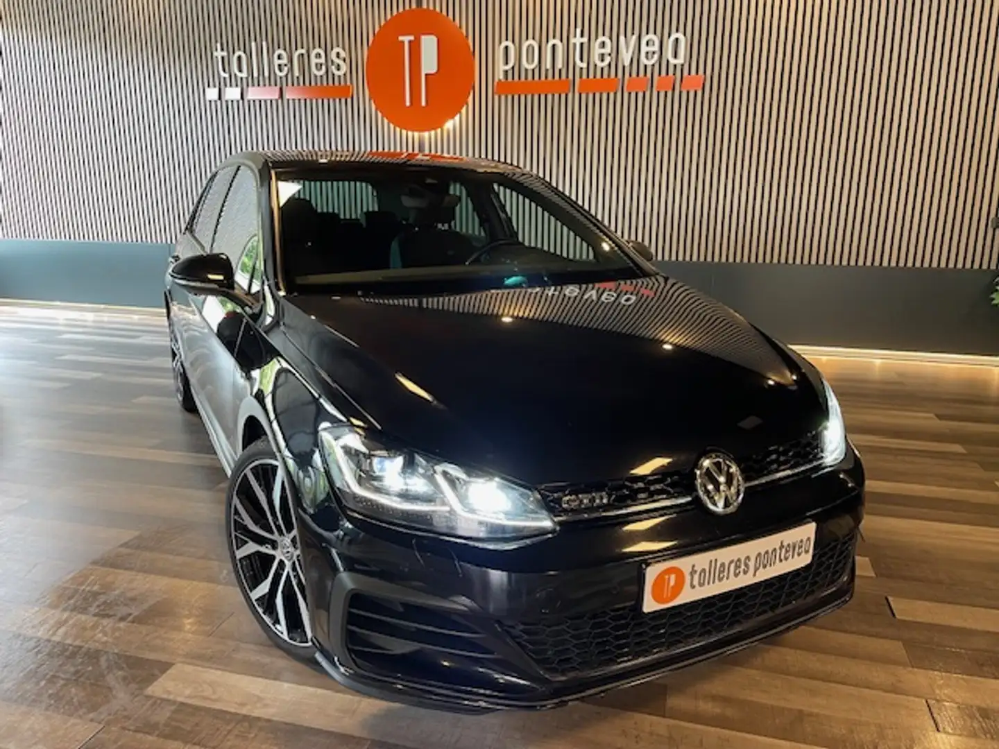 Volkswagen Golf 2.0TDI GTD DSG7 135kW(4.75) Negro - 2