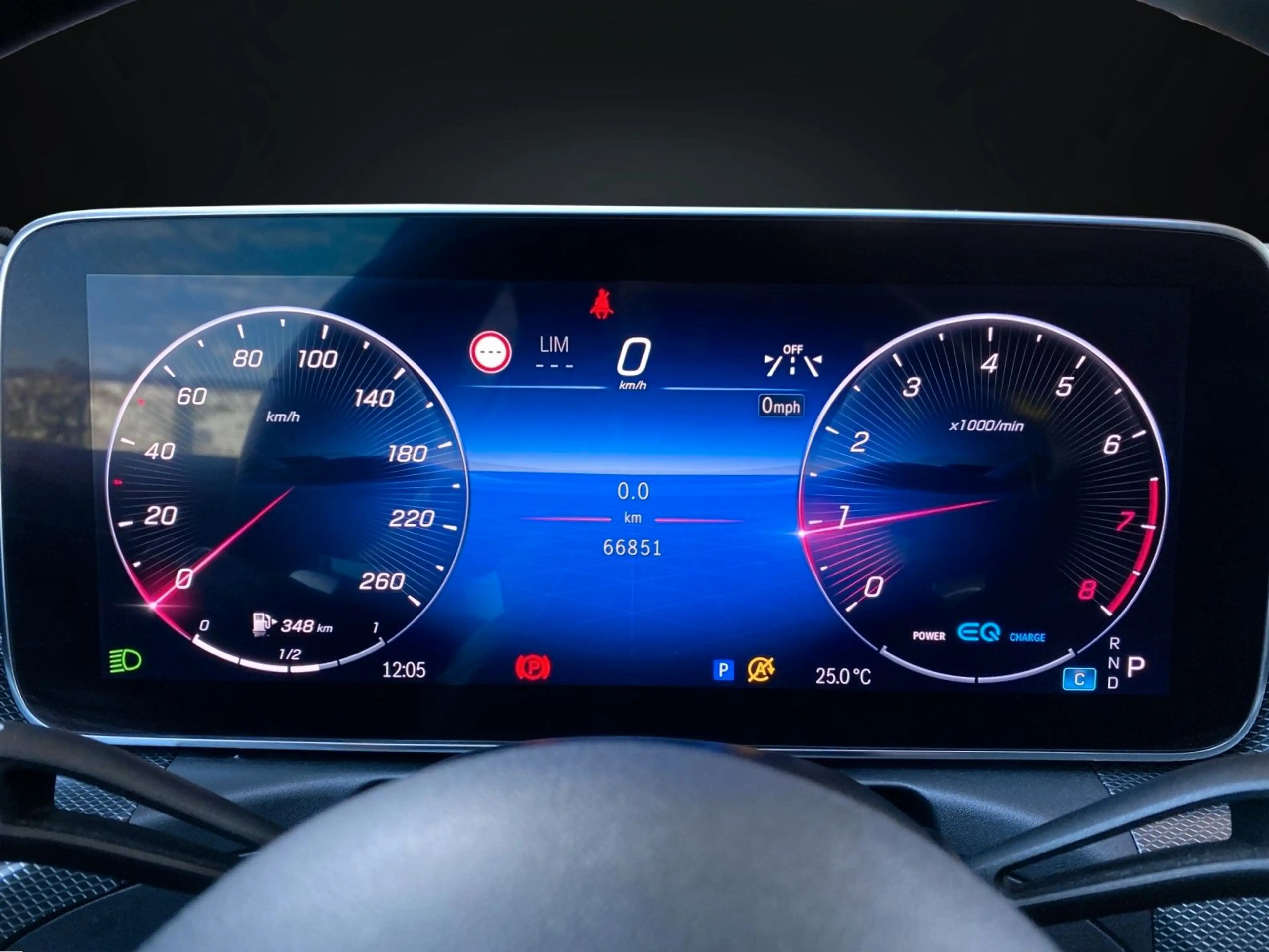 Mercedes-Benz C 180 AMG-LINE NIGHT PAKET NAVI-KAMERA-DIG.TACHO — photo 12