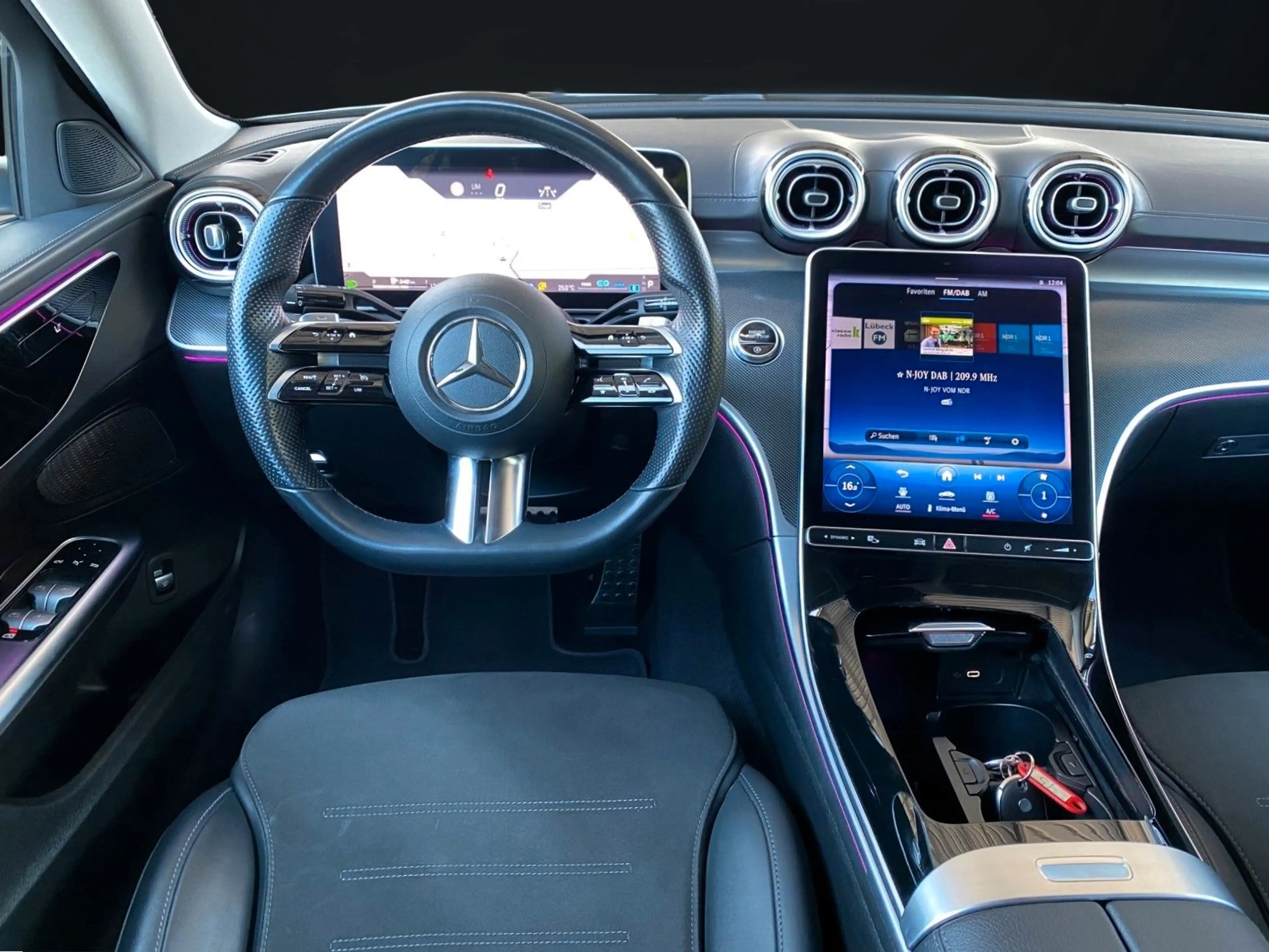 Mercedes-Benz C 180 AMG-LINE NIGHT PAKET NAVI-KAMERA-DIG.TACHO — photo 13