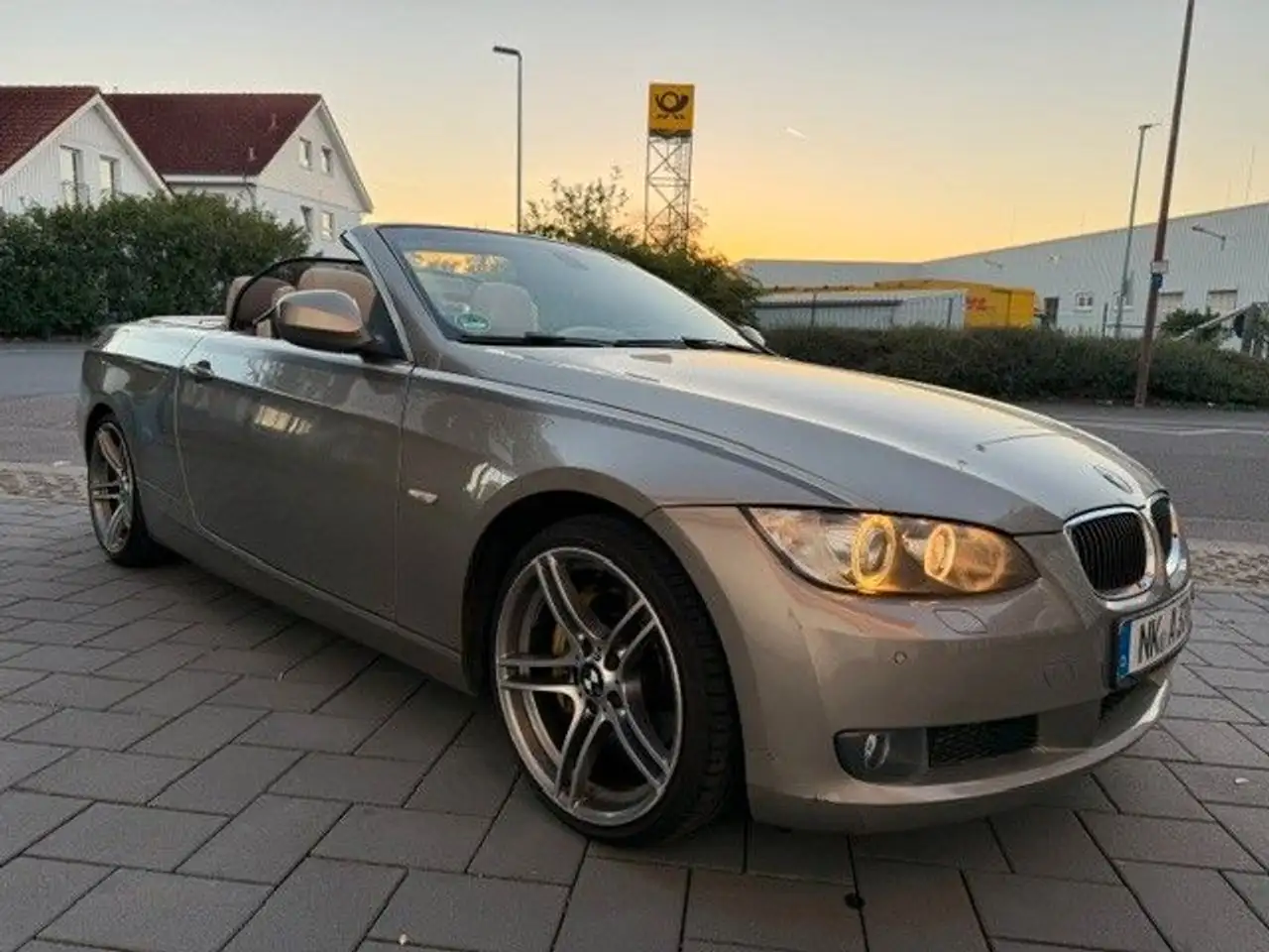 BMW 330