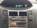 Toyota Yaris 1.0 Active Rojo - thumbnail 11