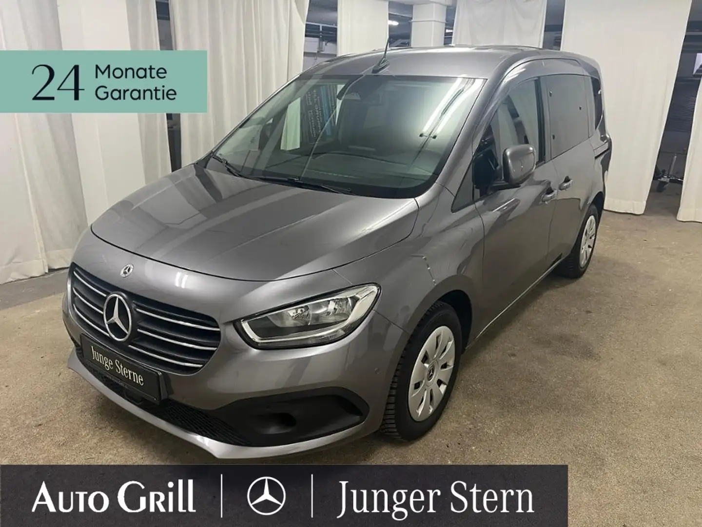 Mercedes-Benz T-Klasse T 180 d 7Gtr RfKam MBUX Totwi CarPlay Grau - 1