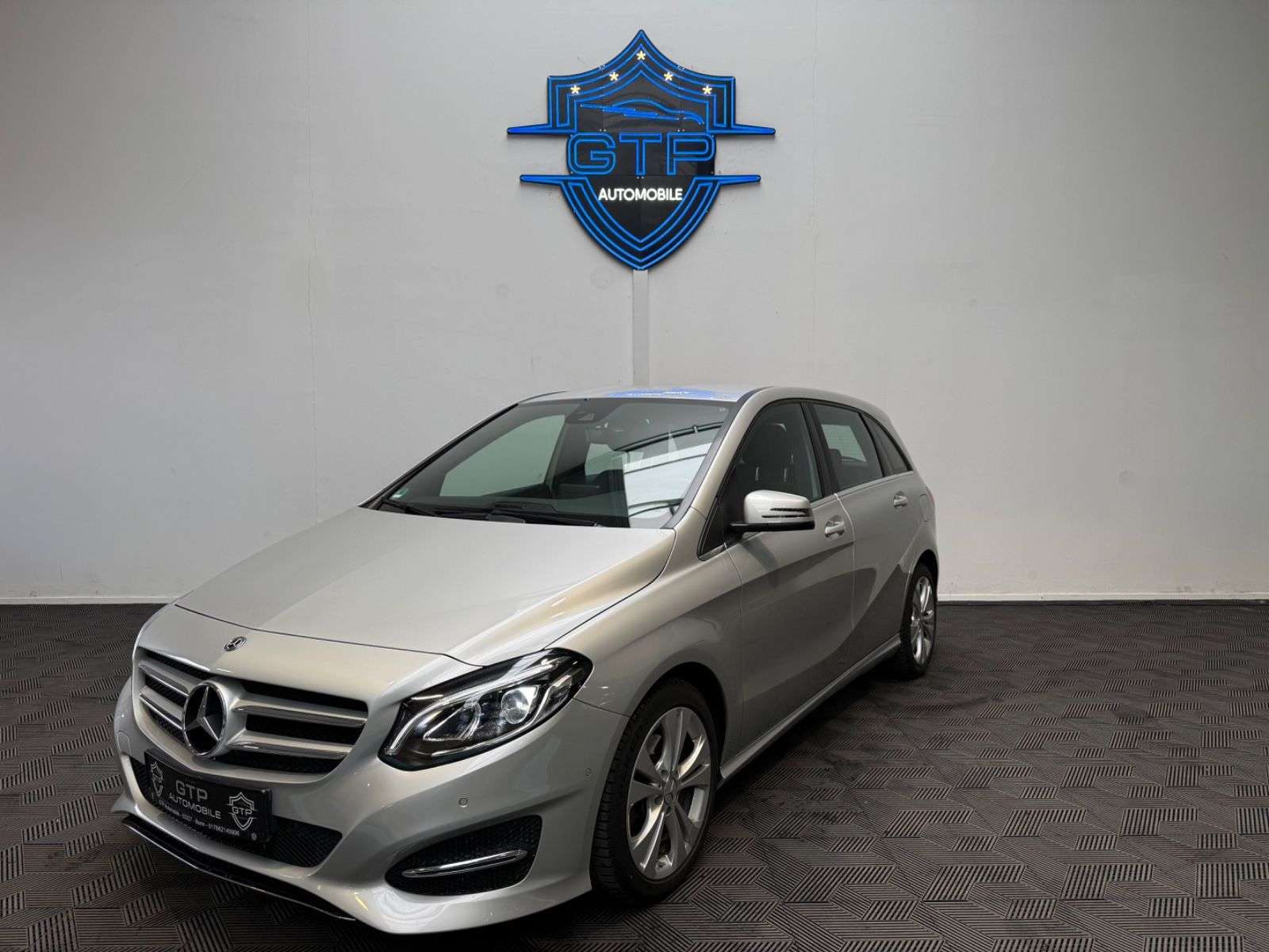 Second hand Mercedes Benz B-Class 200
