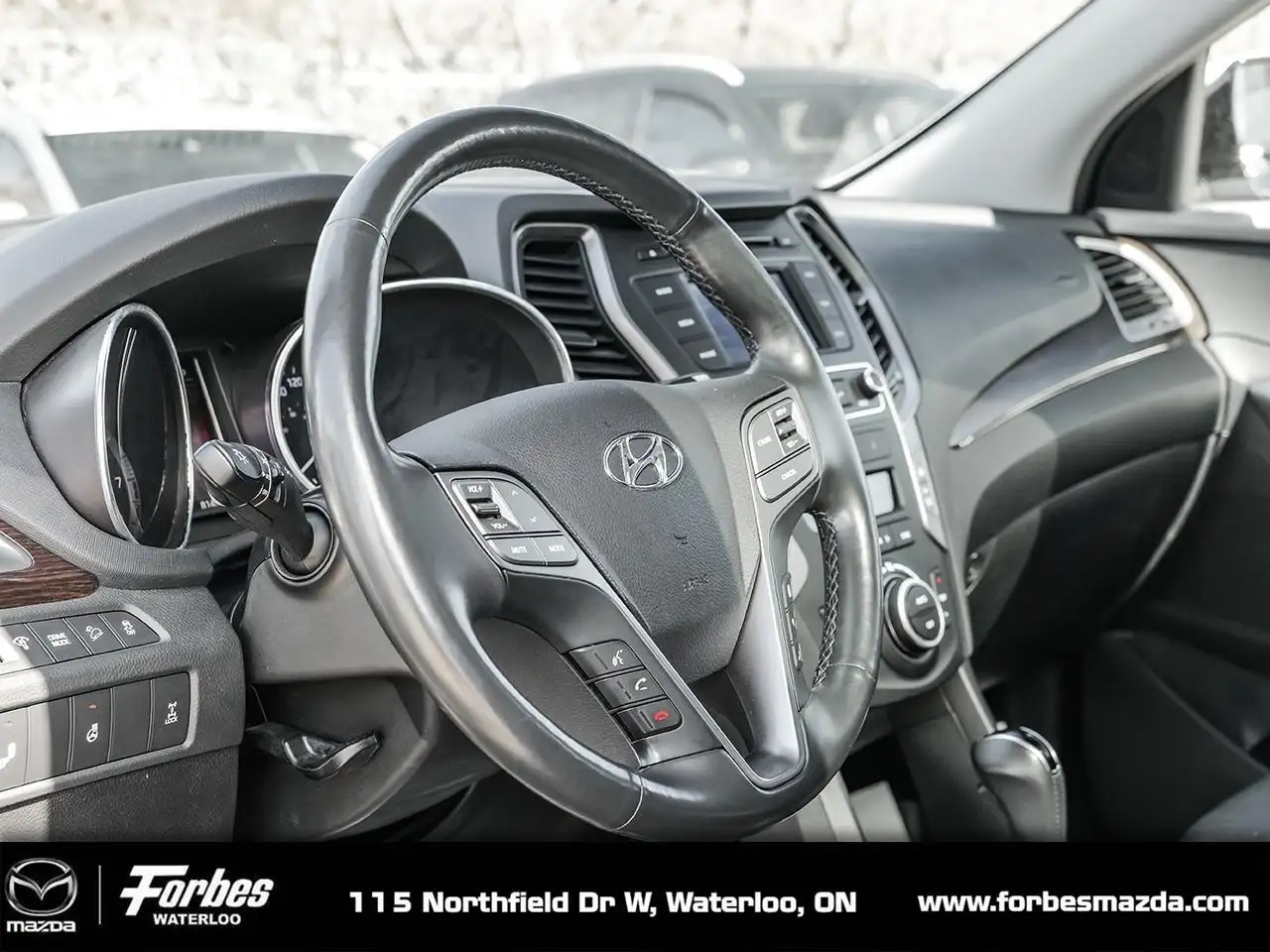 Hyundai SANTA FE снимка Hyundai SANTA FE