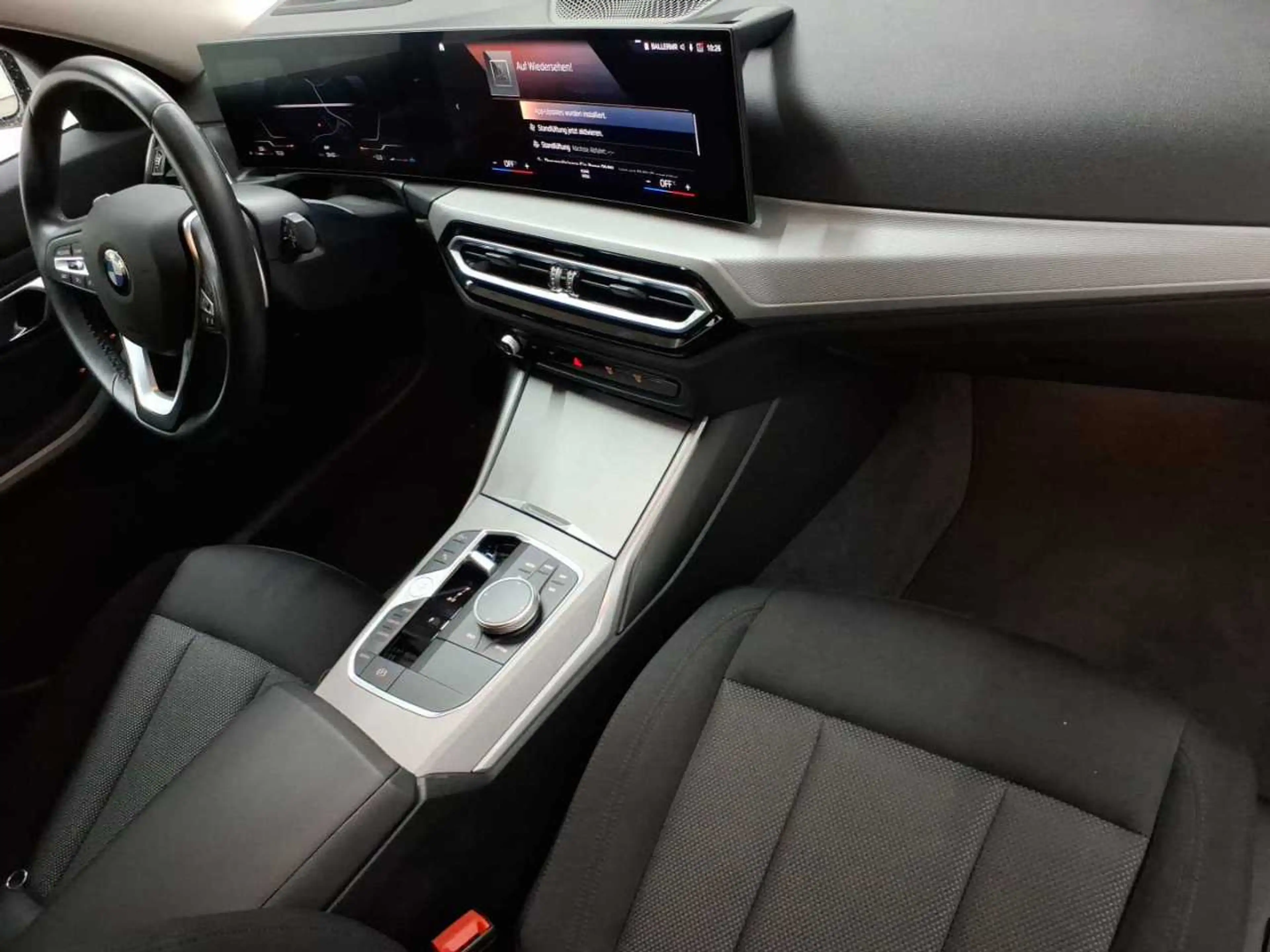 BMW 318 318d Touring Aut. Navi AHK SHZ — photo 9