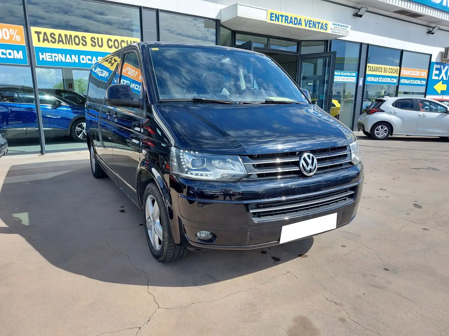 Volkswagen T5 Caravelle 2.0BiTDI BMT Comfortline Ed.4M DSG Negro - 1