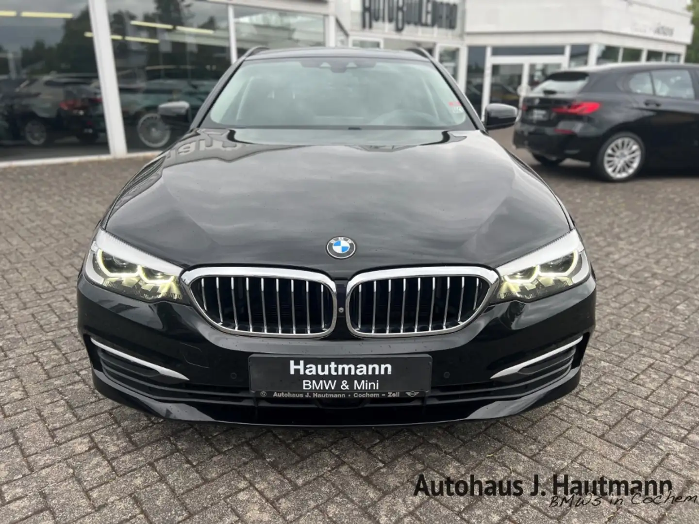 BMW 530 i Touring +2.HAND+AHK+360°+HUP+ACC+ Schwarz - 2
