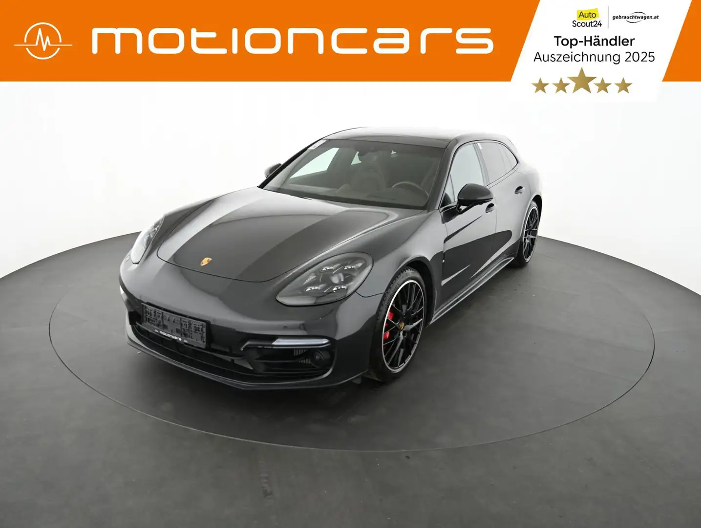 Porsche Panamera Sport Turismo 4.0 GTS Aut. Schwarz - 1