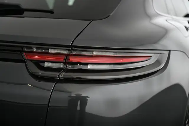 Porsche Panamera view 14