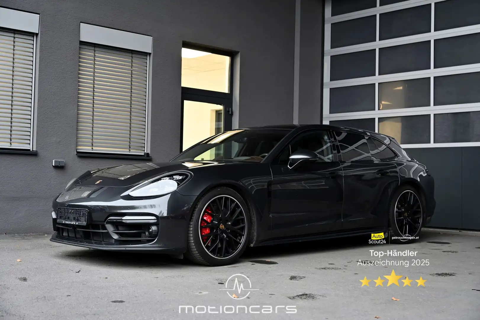Porsche Panamera Sport Turismo 4.0 GTS Aut. EXP € 59.983,- Schwarz - 1