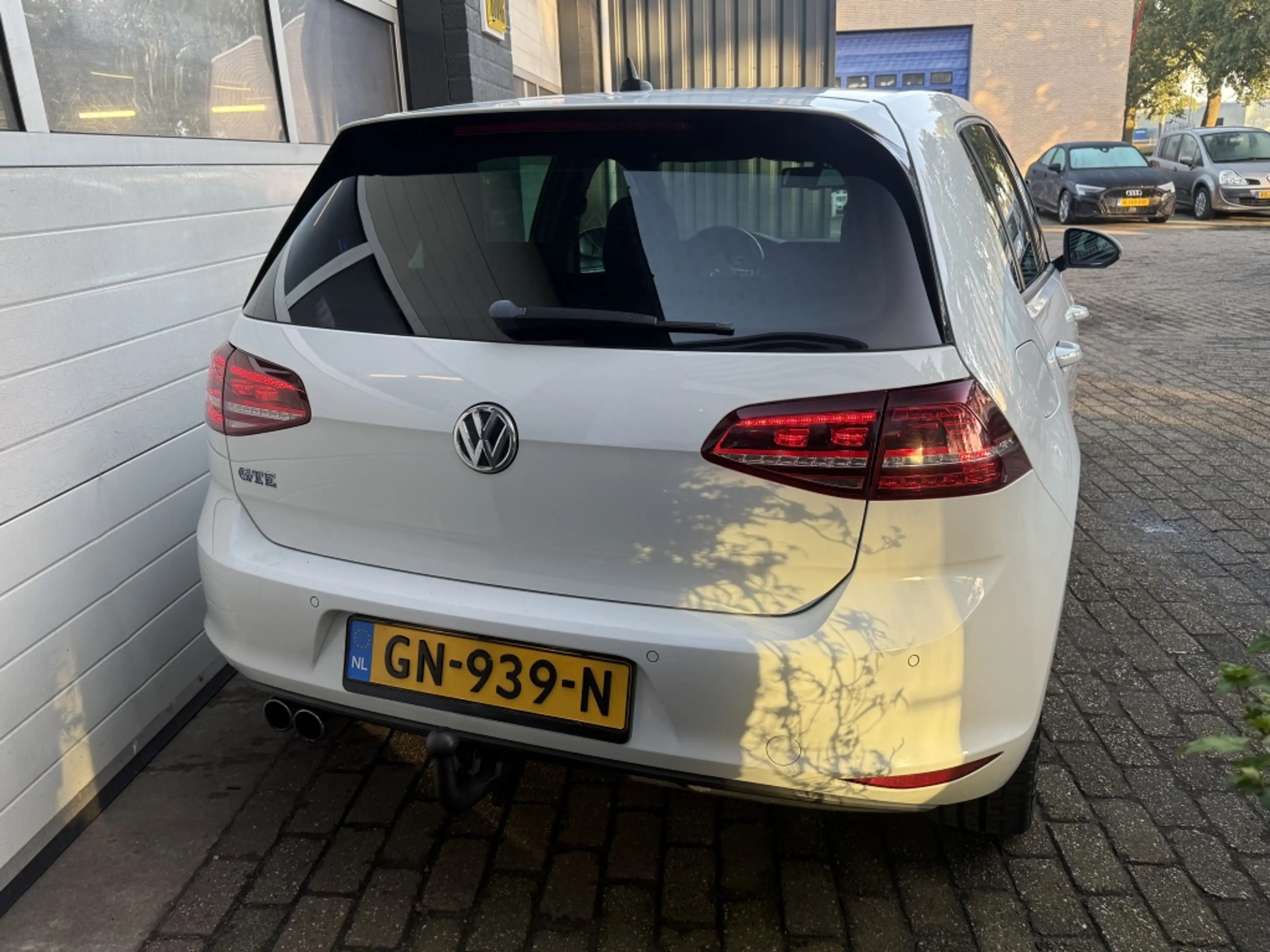Volkswagen Golf GTE 1.4 TSI — photo 11