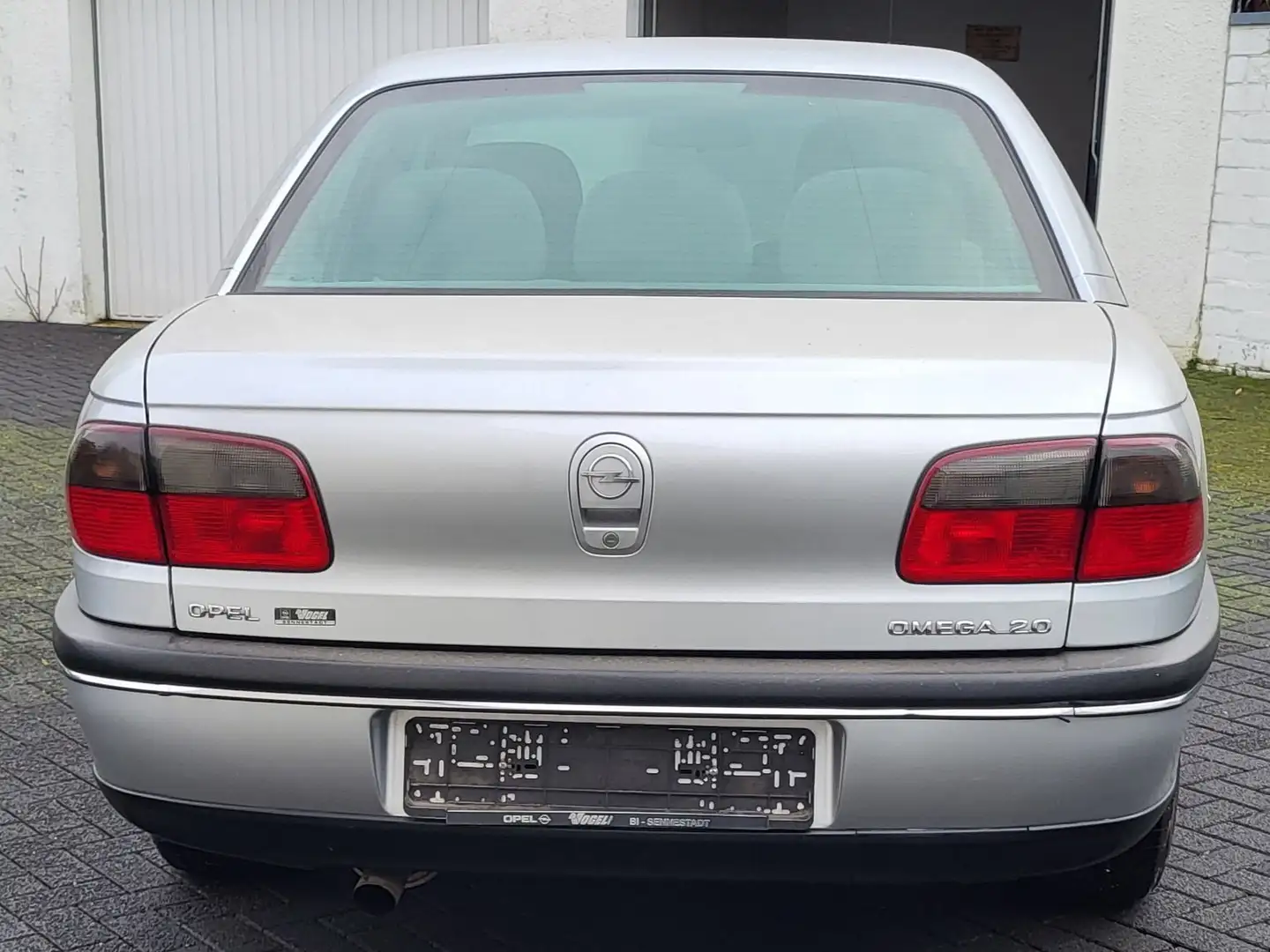Opel Omega Omega 2.0 CD Silber - 2