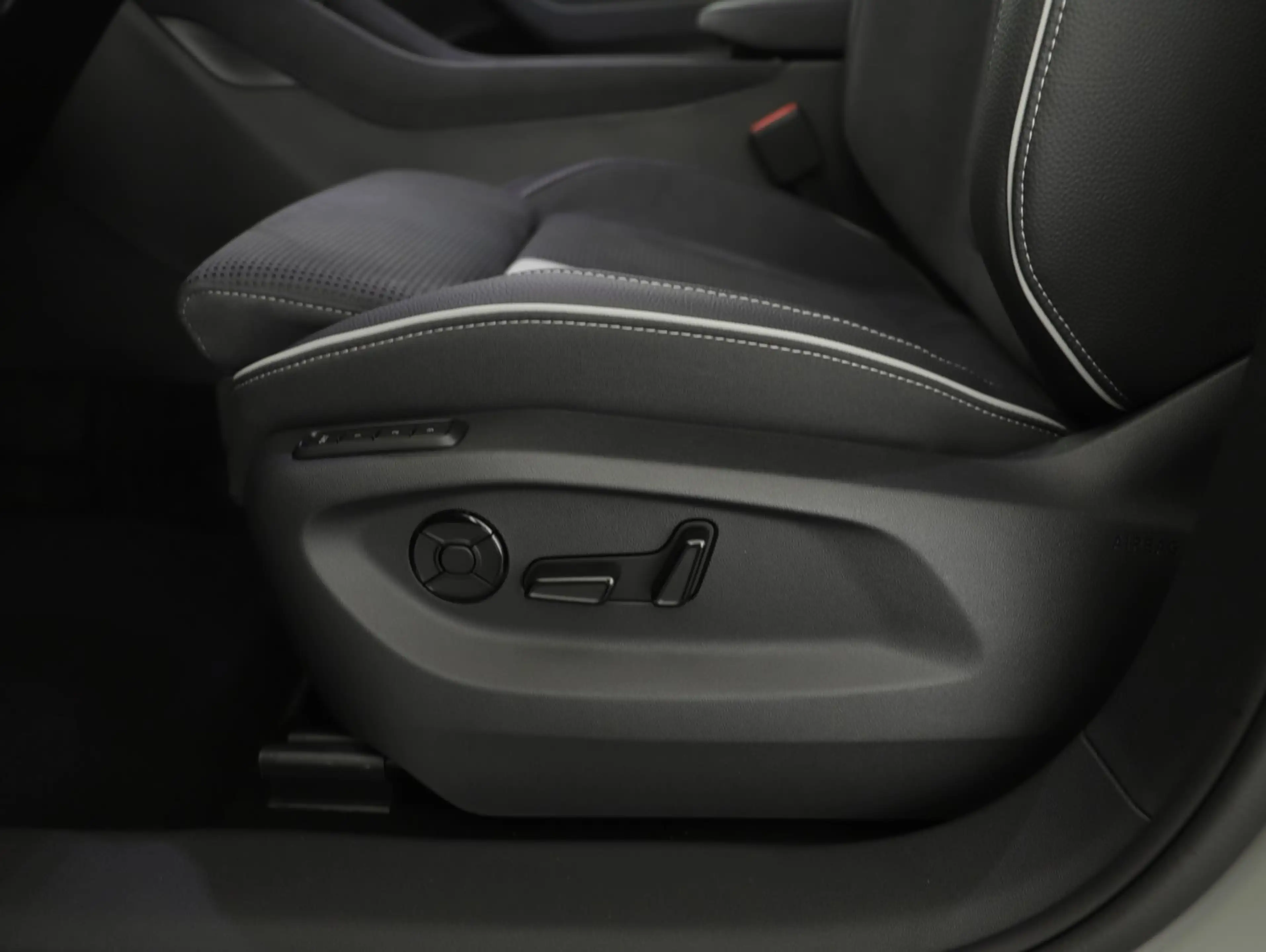 Skoda Kodiaq Sportline TDI DSG — photo 10
