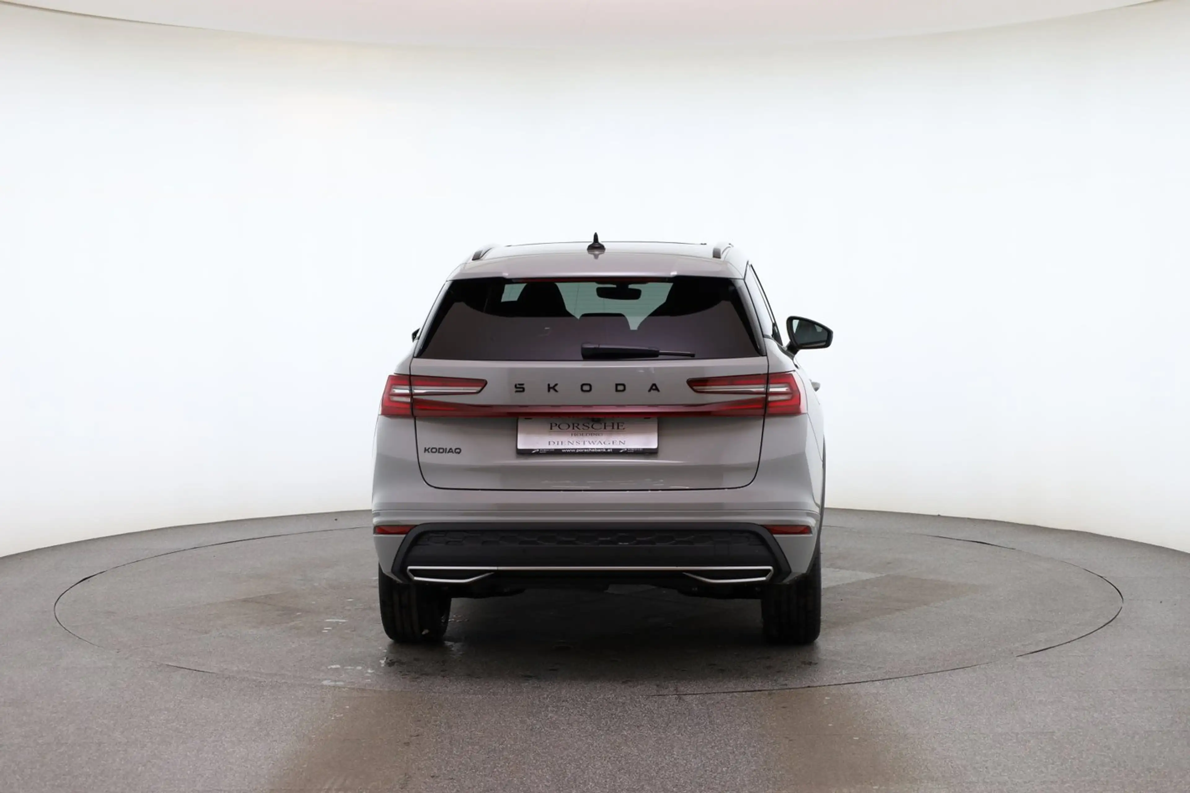 Skoda Kodiaq Sportline TDI DSG — photo 4