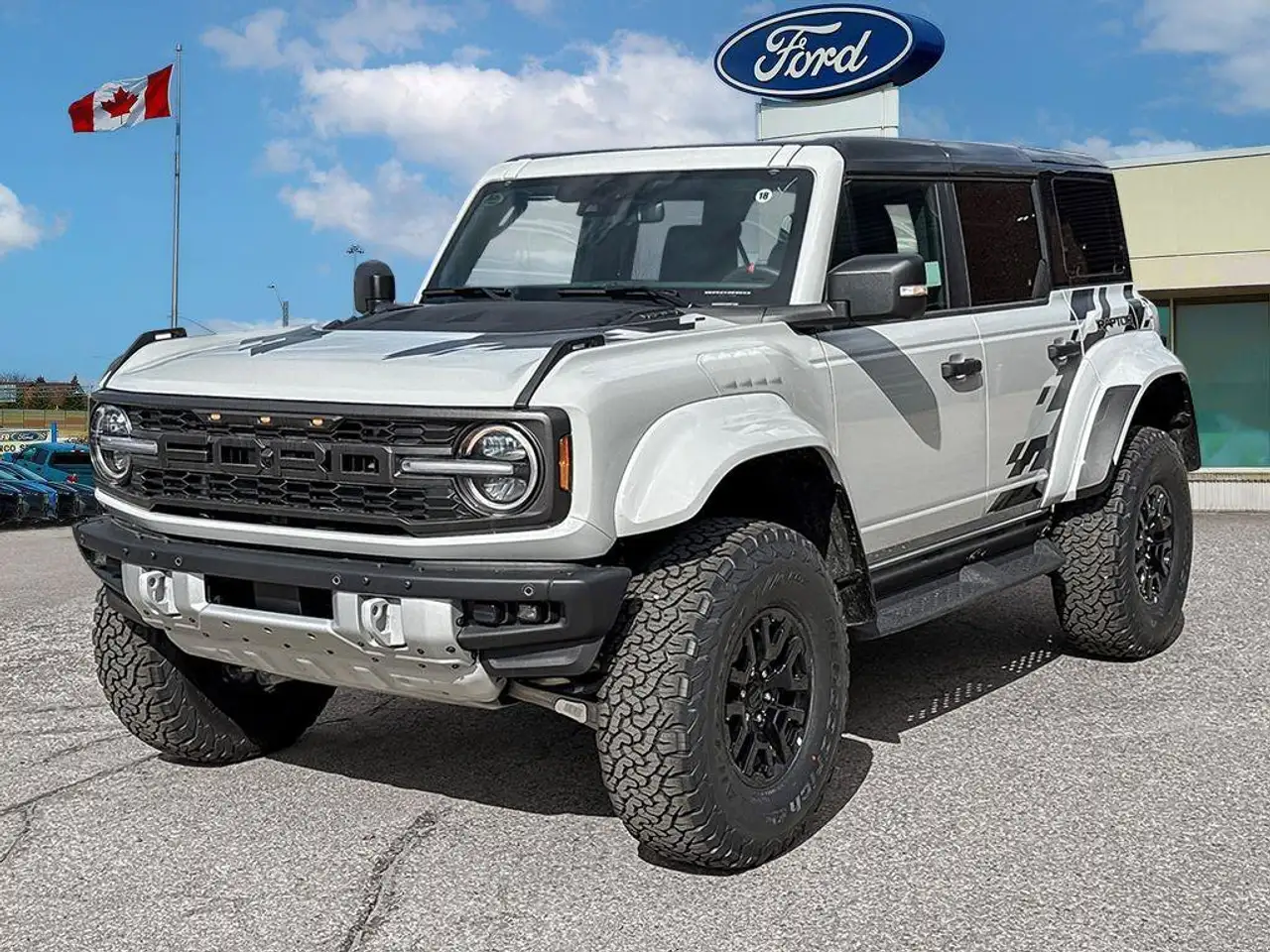 Ford Bronco снимка Ford Bronco