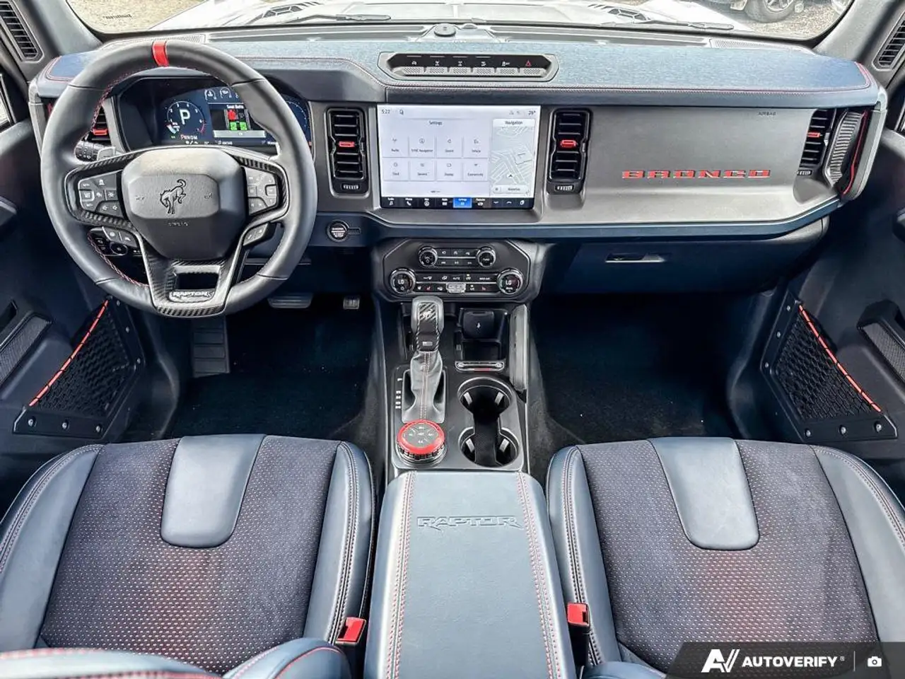 Ford Bronco снимка Ford Bronco