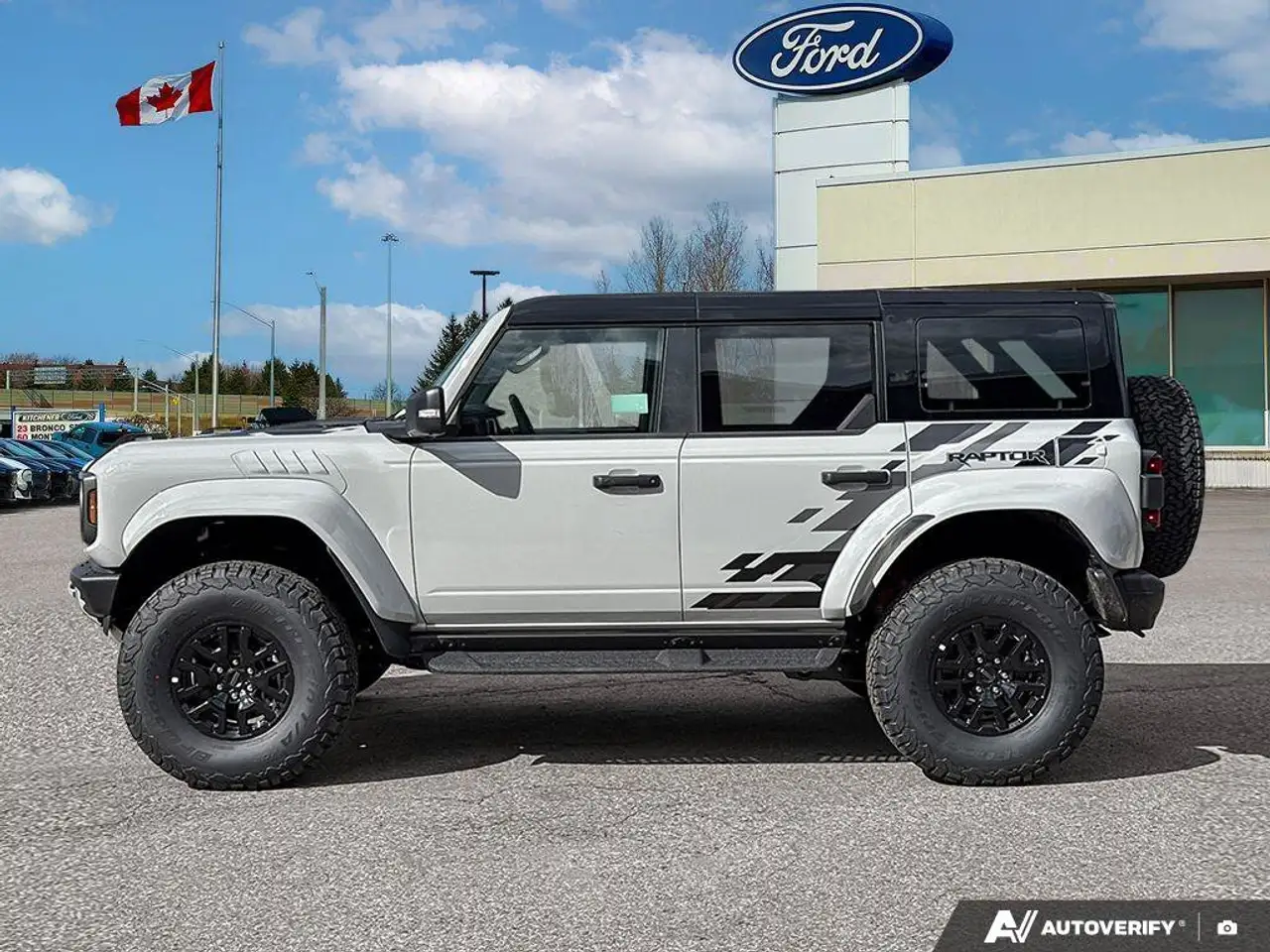 Ford Bronco снимка Ford Bronco