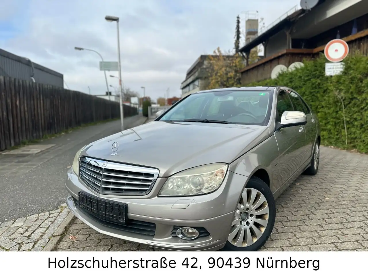 Mercedes-Benz C 230