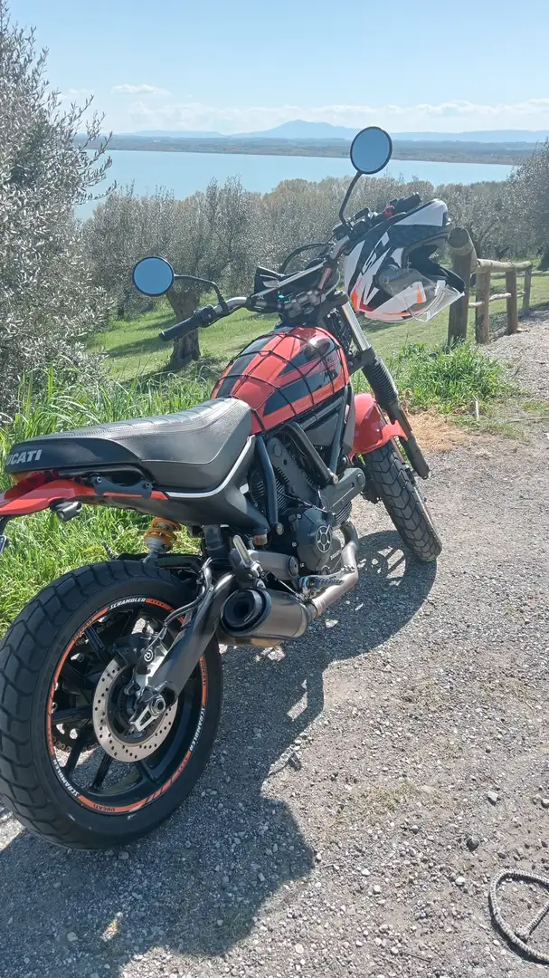 Ducati Scrambler Sixty2 Orange - 1